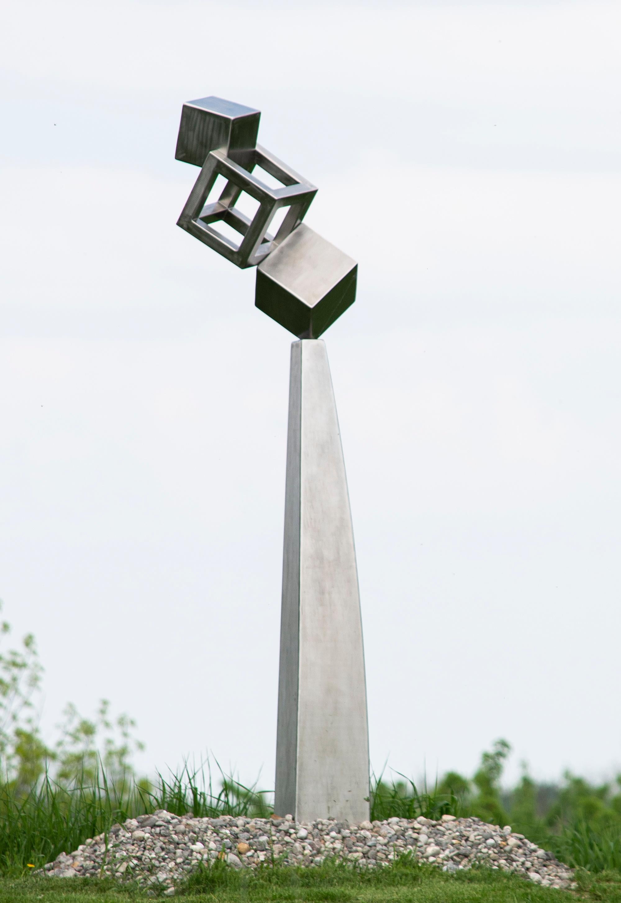 Le Capteur (Il Sensore) - scultura astratta, geometrica, in acciaio inox per esterni