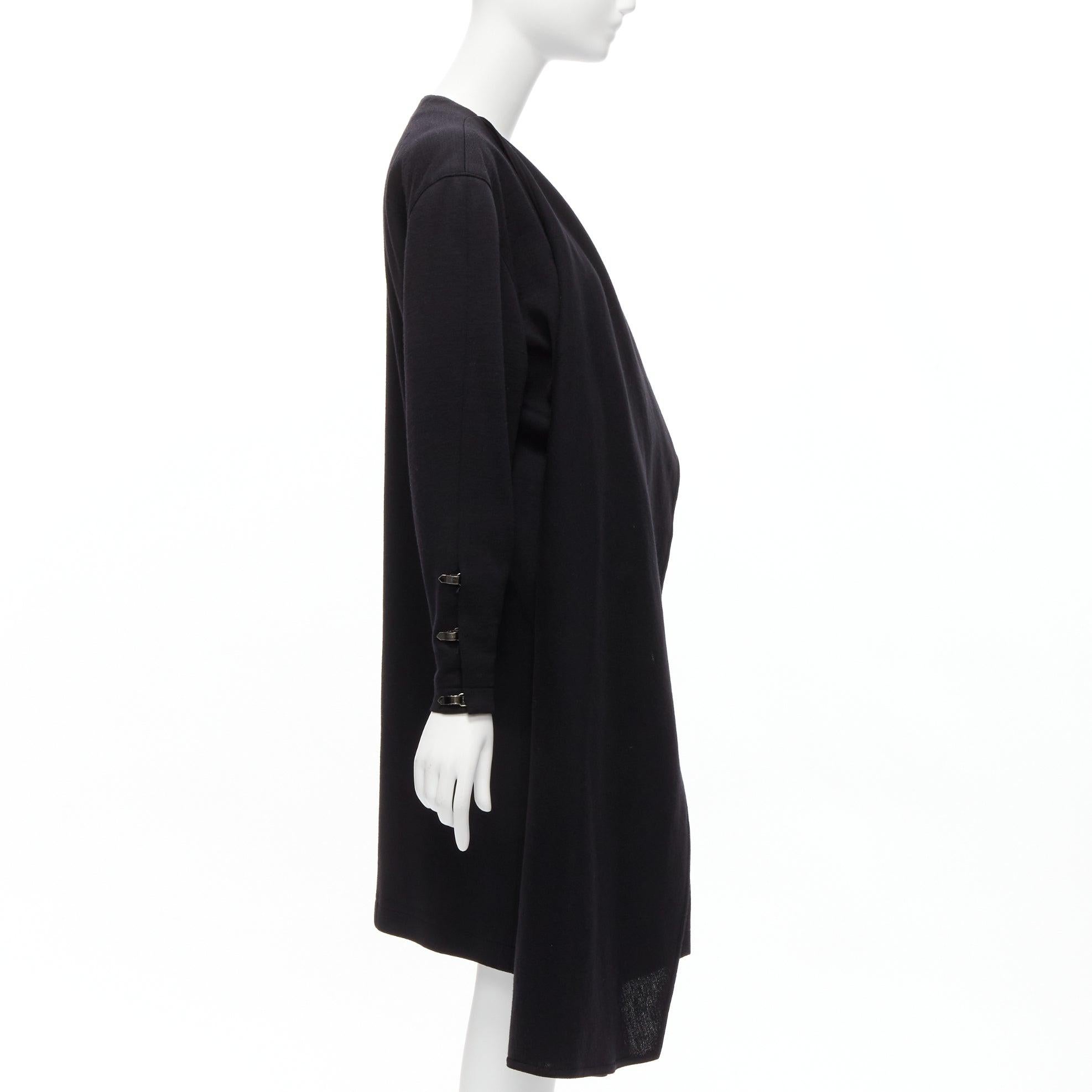 CLAUDE MONTANA 1980 Vintage manteau en laine noire à col écharpe et fermetures à glissière IT9A3 S Pour femmes en vente