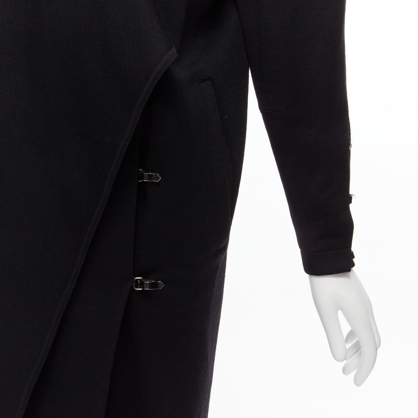CLAUDE MONTANA 1980 Vintage manteau en laine noire à col écharpe et fermetures à glissière IT9A3 S en vente 3