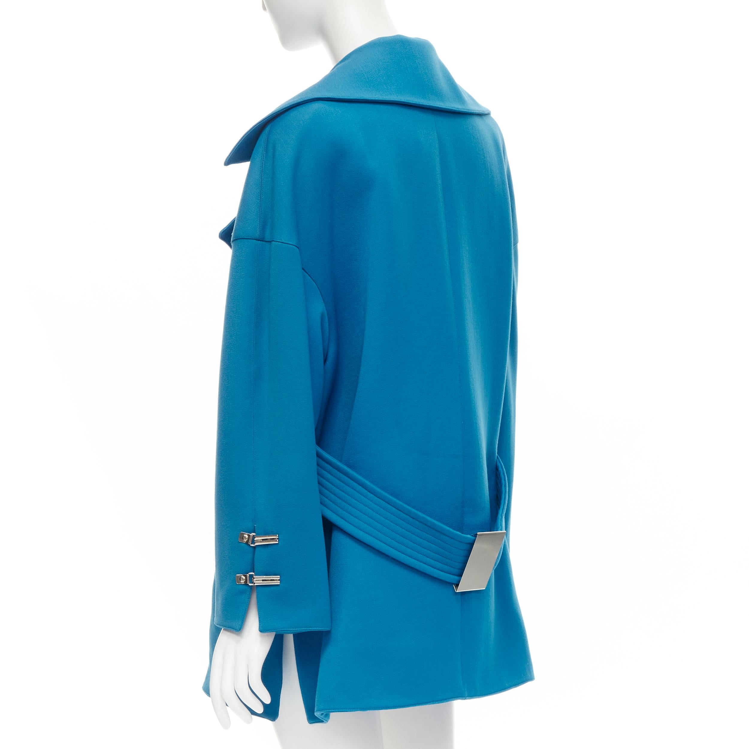 CLAUDE MONTANA 1991 Vintage blue wool metal clasp button oversize coat IT42 M For Sale 1