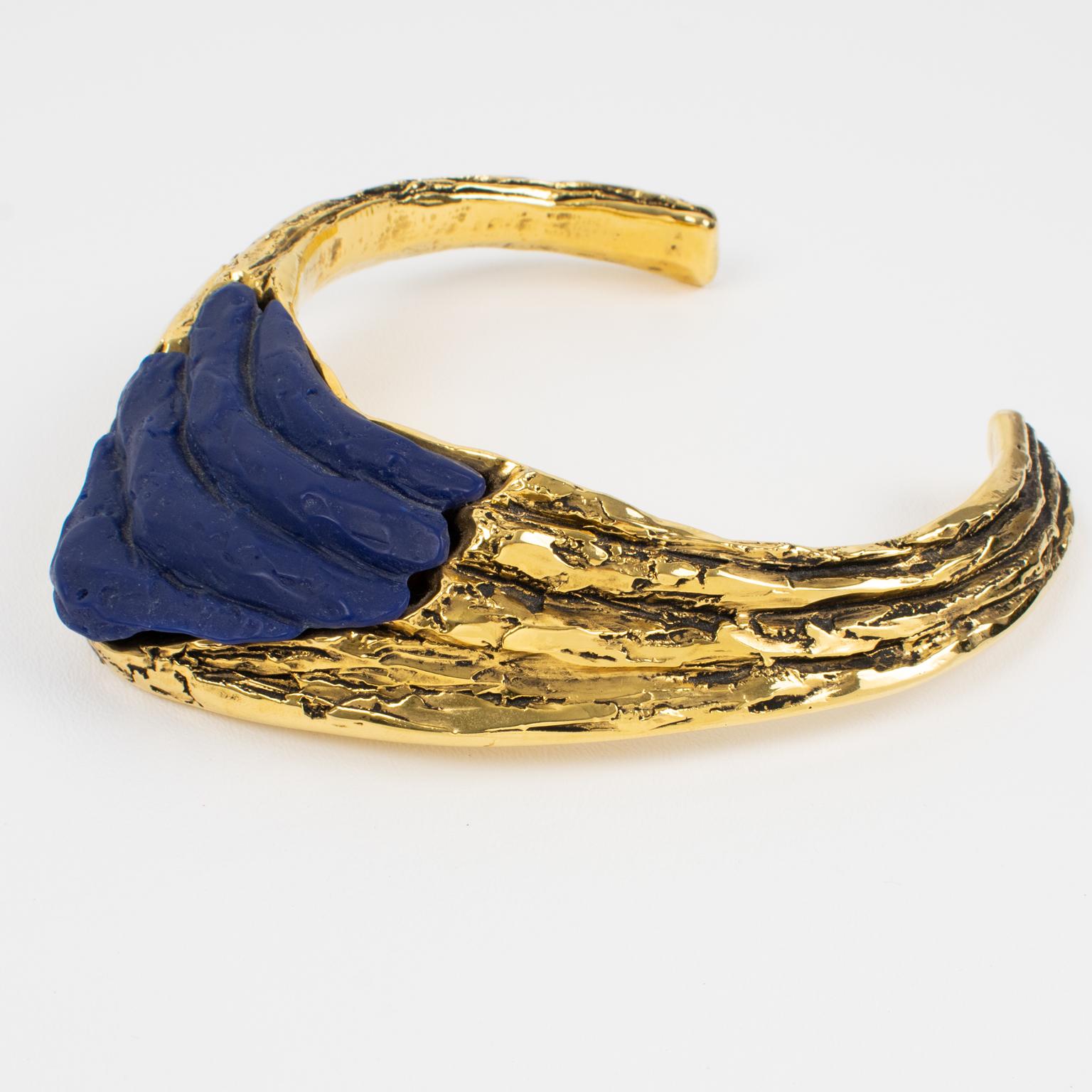 Claude Montana for Claire Deve Massive Futuristic Gilt and Blue Resin Necklace For Sale 1