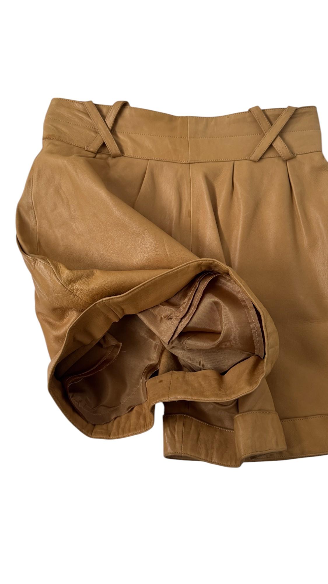 Claude Montana for Idéal Cuir Paris - Vintage High-Waisted Leather Shorts For Sale 5