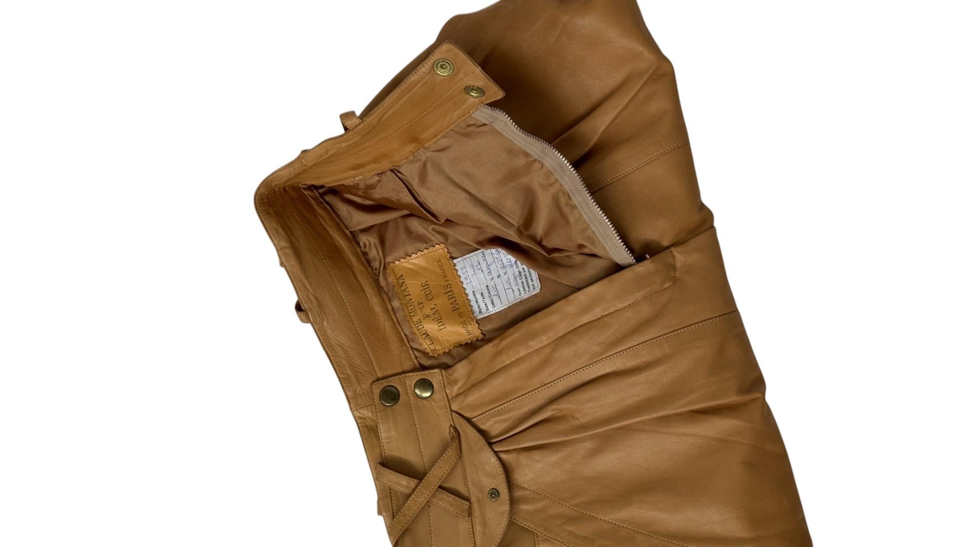 Claude Montana for Idéal Cuir Paris - Vintage High-Waisted Leather Shorts For Sale 7