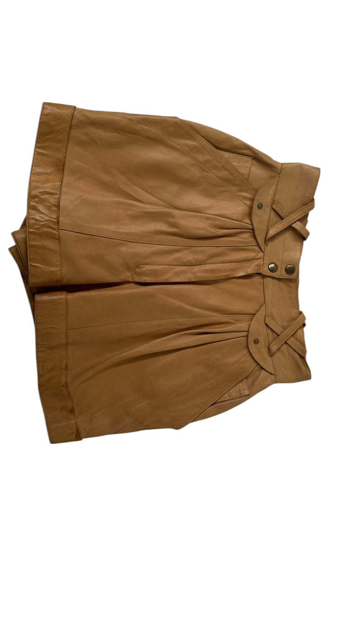 Claude Montana for Idéal Cuir Paris - Vintage High-Waisted Leather Shorts For Sale 1