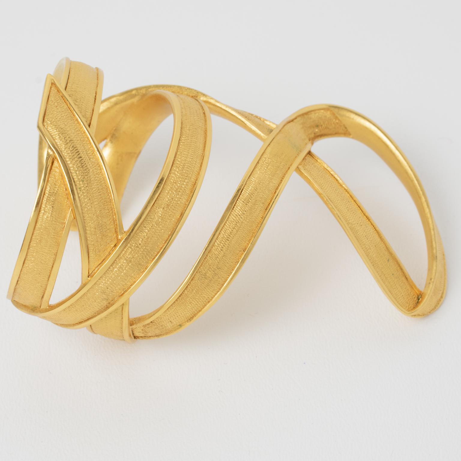 Claude Montana for Marie Paris Massive Gilded Metal Cuff Bracelet For Sale 5