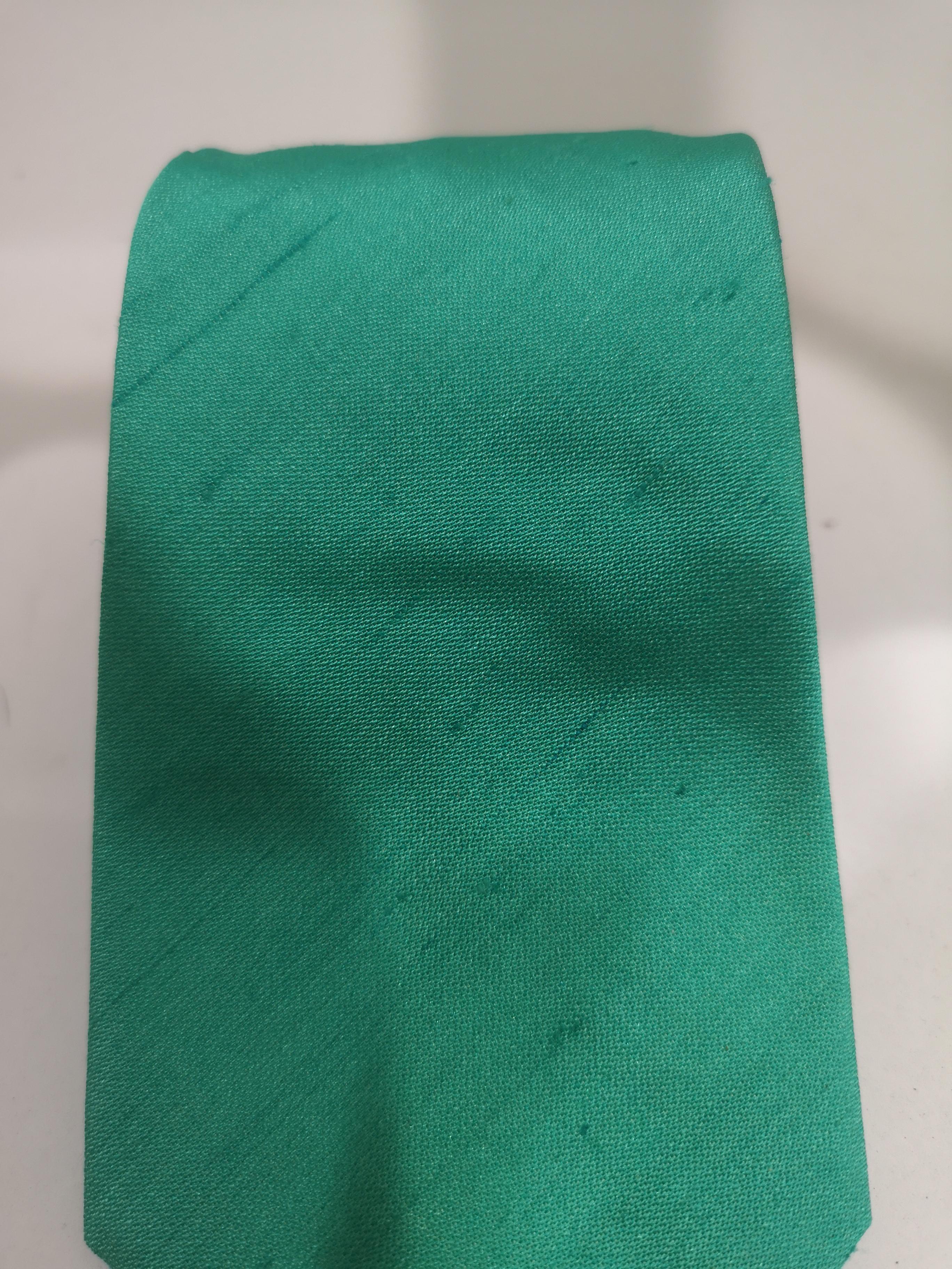 Women's or Men's Claude Montana green tie