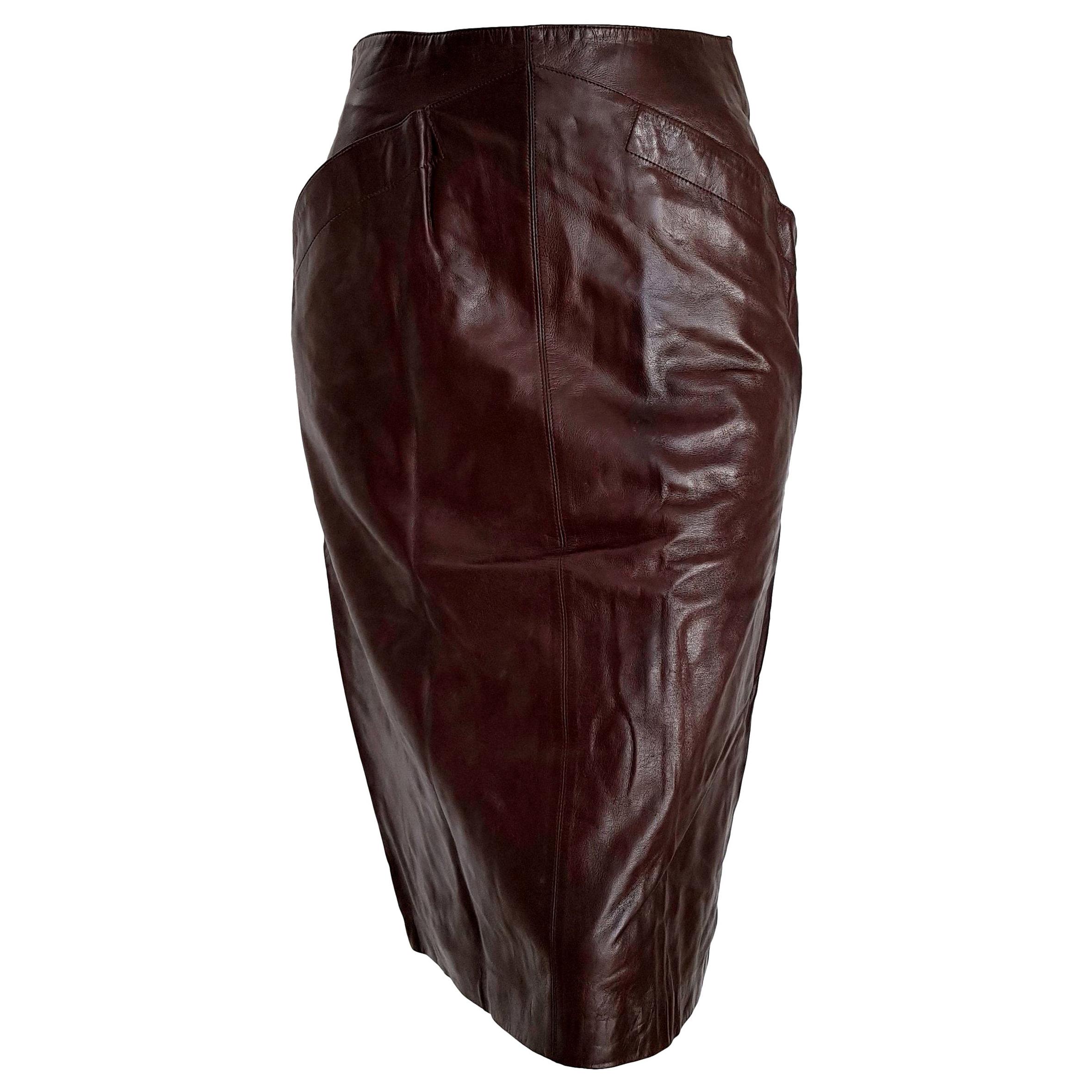 Claude MONTANA "New" Brown Slanted Front Pockets Lambskin Leather Skirt - Unworn For Sale