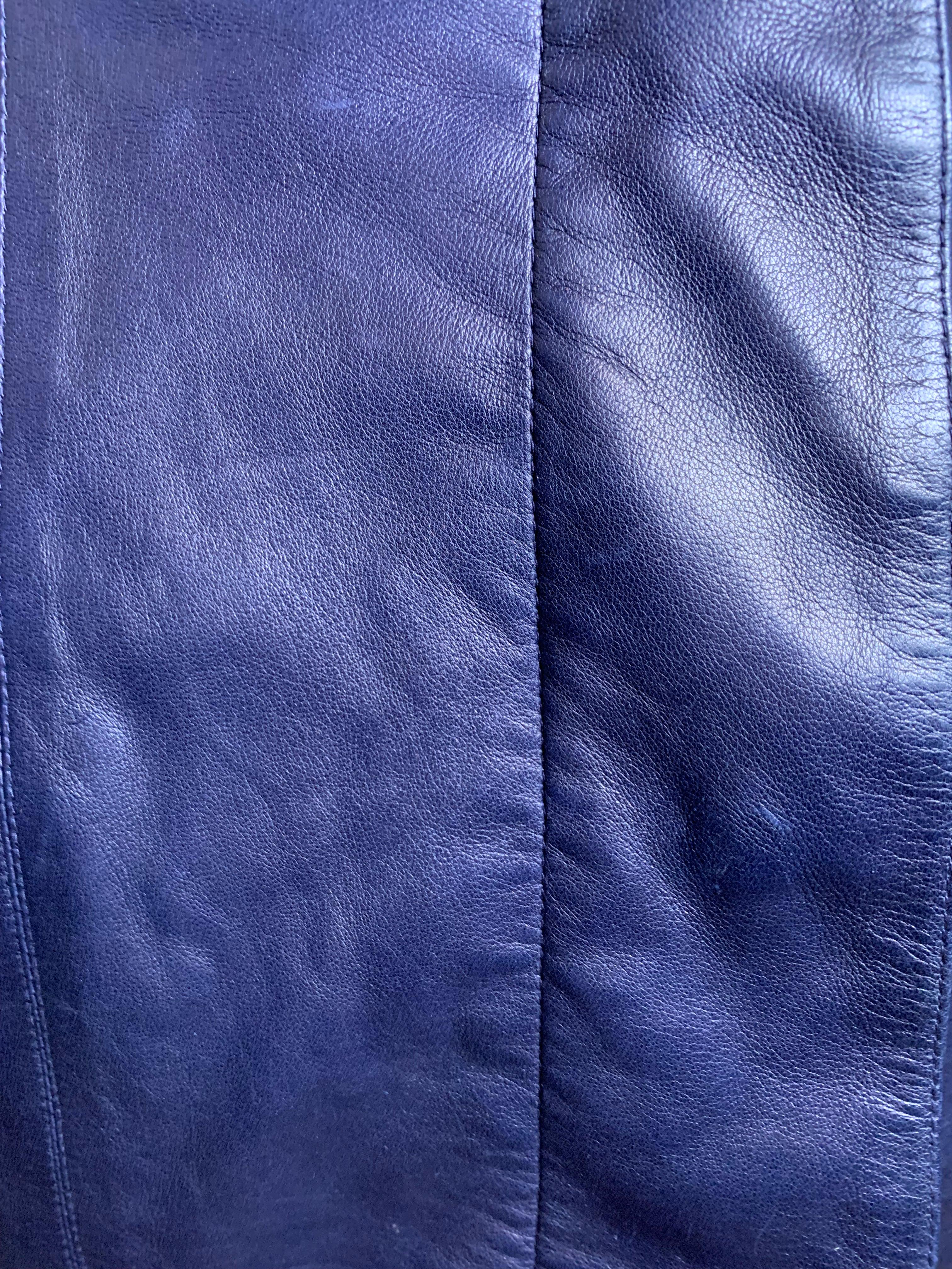 Claude Montana Seltenes trägerloses Minikleid aus Lammleder, 1970er Jahre im Zustand „Hervorragend“ im Angebot in Los Angeles, CA