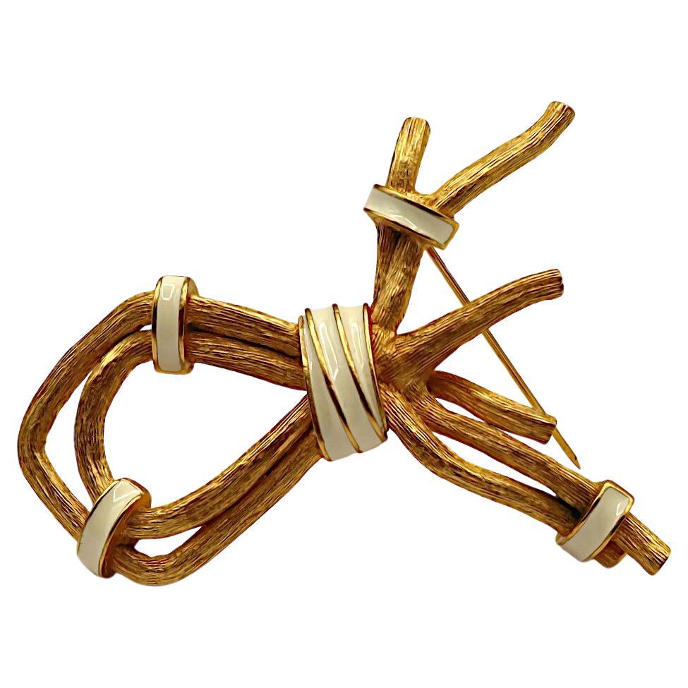 CLAUDE MONTANA Vintage Gold Tone & White Enamel Ribbed Branches Brooch For Sale