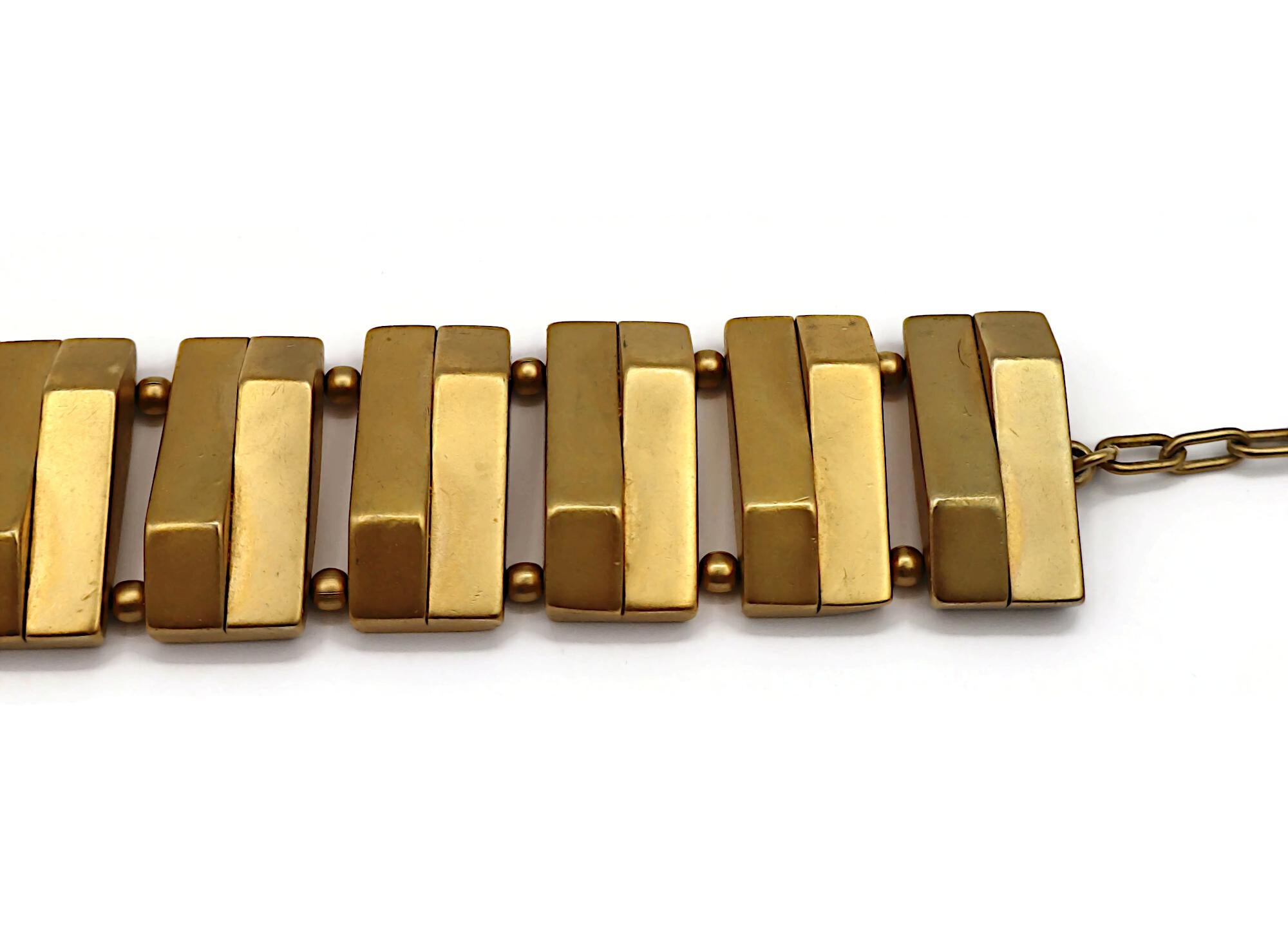 CLAUDE MONTANA Vintage Matte Gold Tone Geometric Choker Necklace For Sale 4