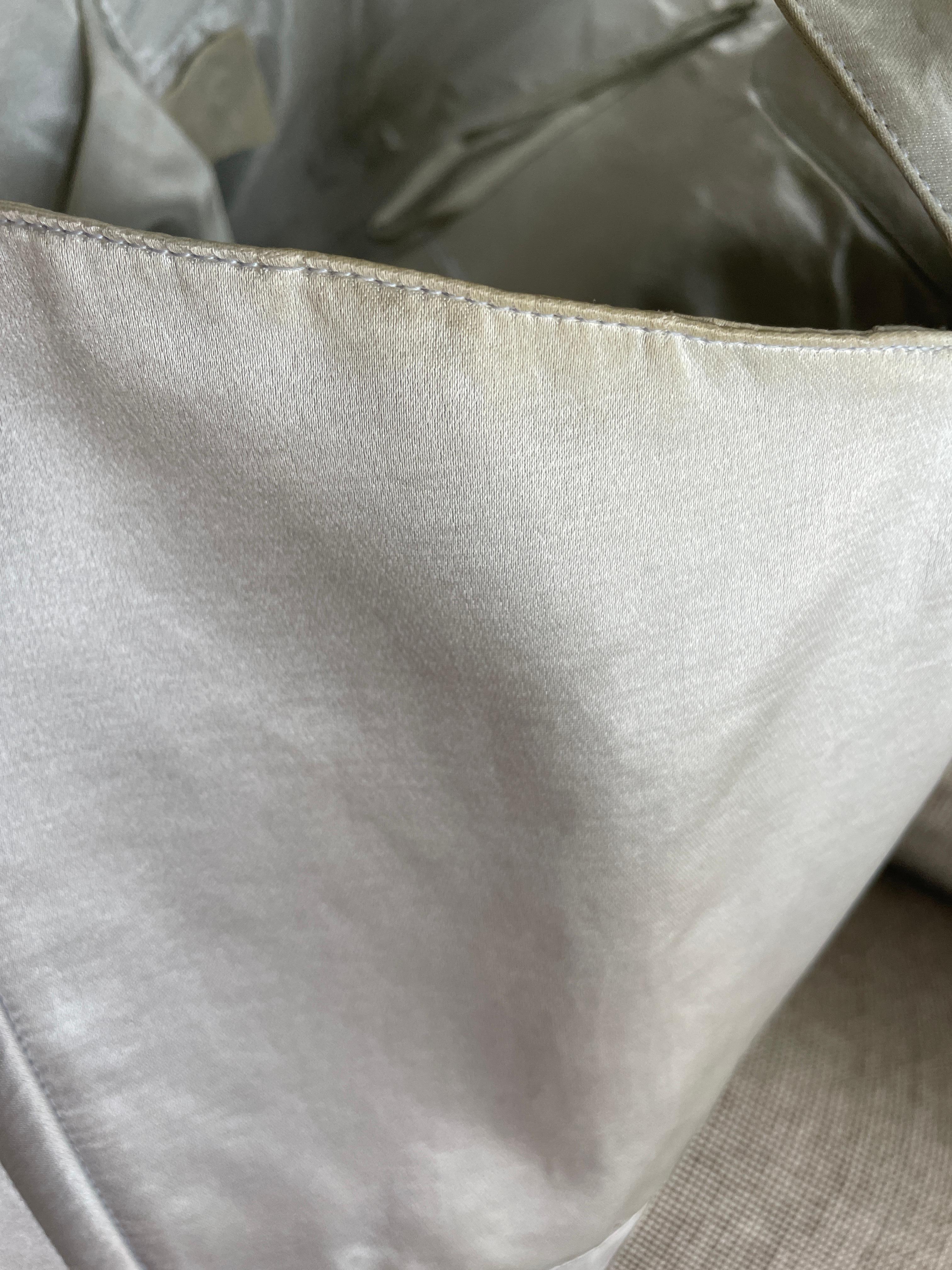 Claude Montana Vintage Silbernes Korsettkleid aus der Met Museumssammlung im Angebot 9