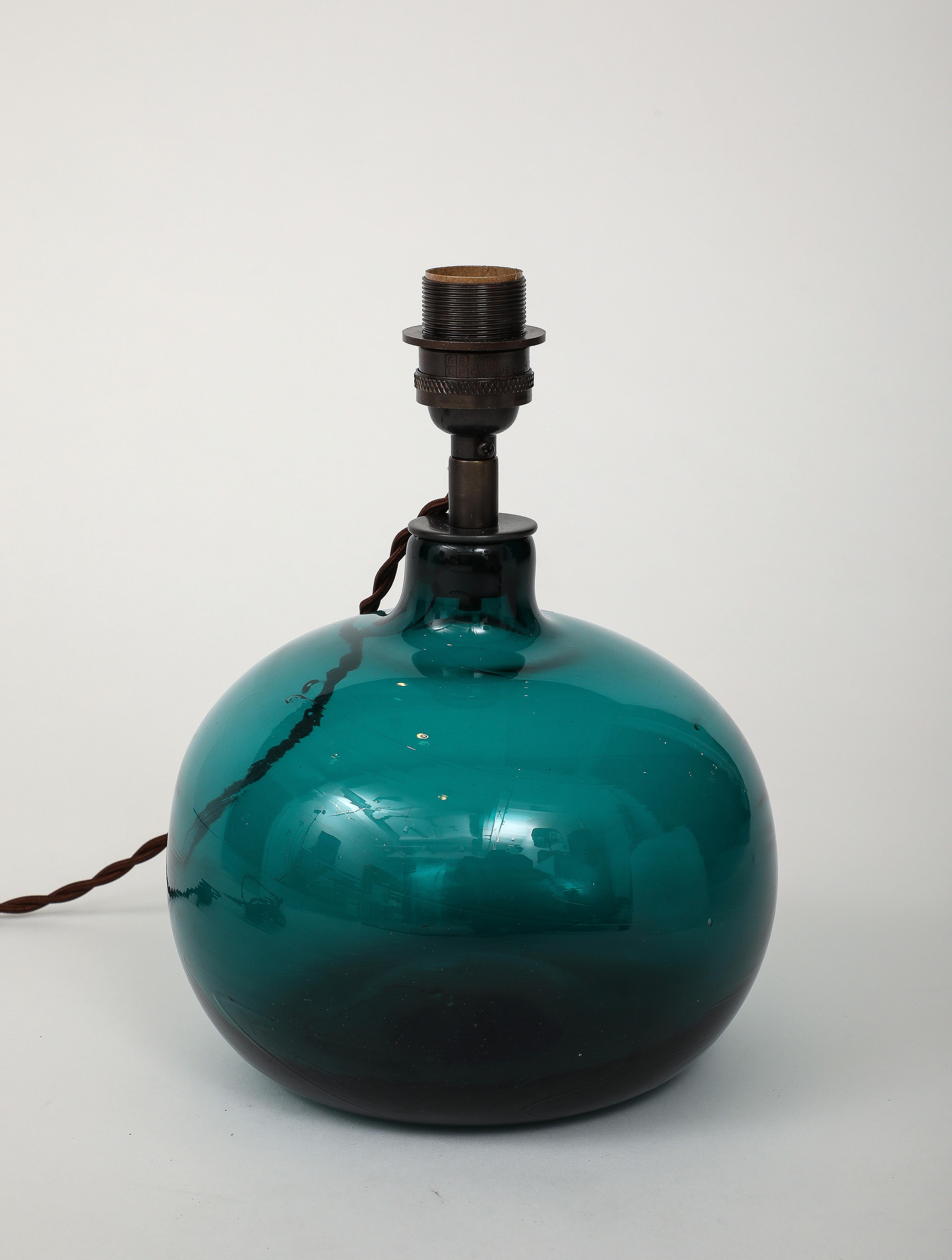Claude Morin Green Blown Glass Lamp, France, 1970, signed, Custom Made Shade For Sale 2
