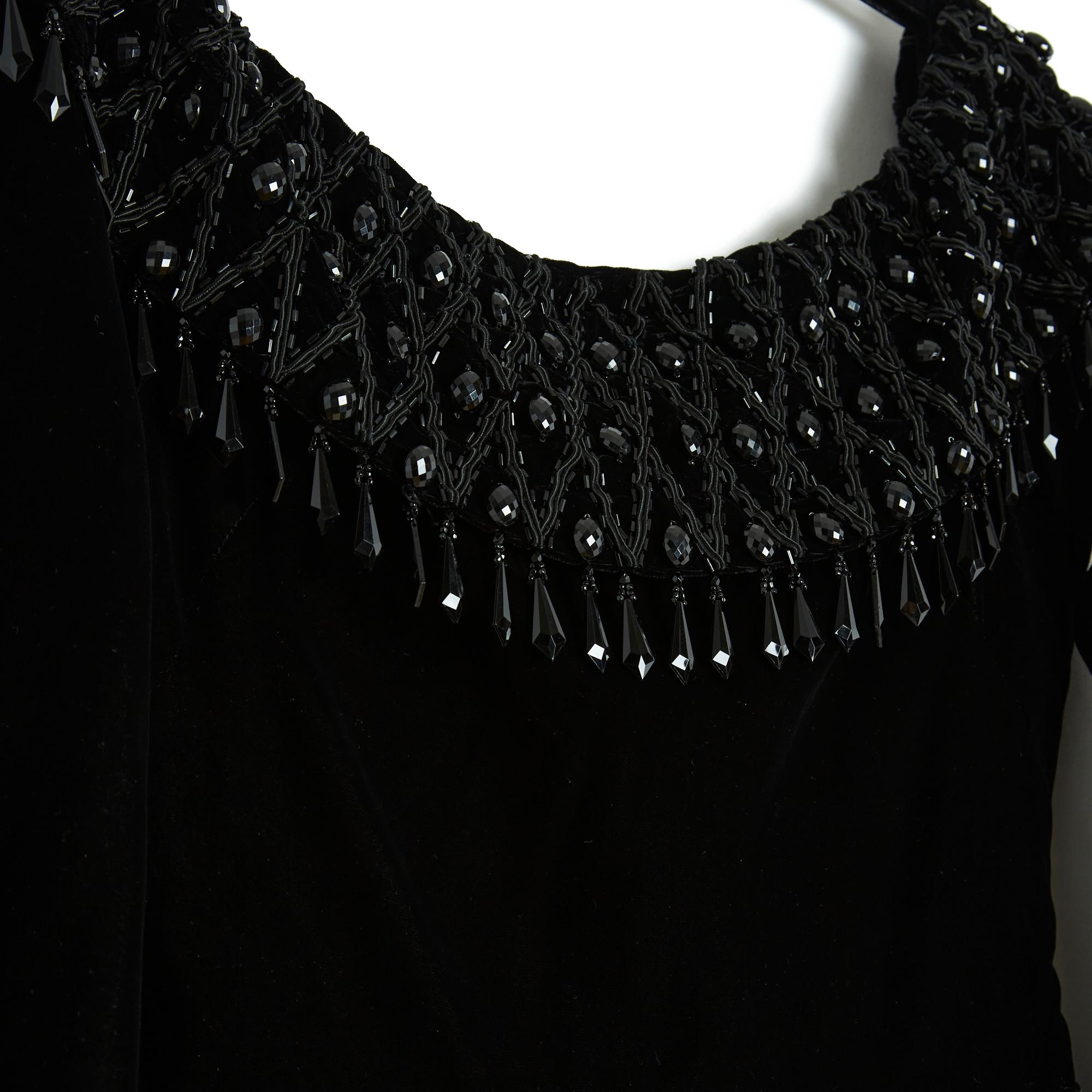 Women's Claude Riha 1980s Robe FR36 Haute Couture Black Velvet Dress Gown UK8 US6 For Sale