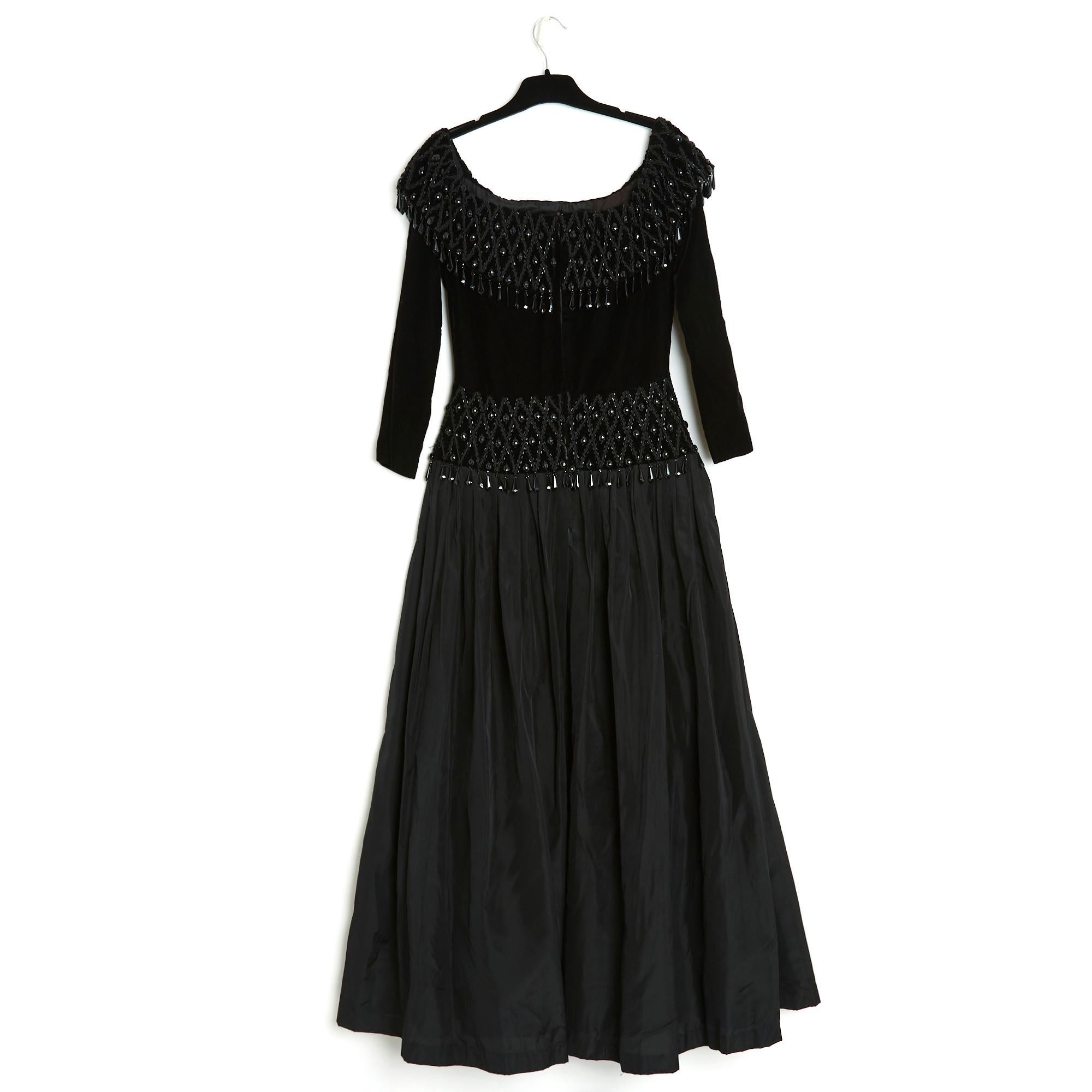 Claude Riha 1980s Robe FR36 Haute Couture Black Velvet Dress Gown UK8 US6 For Sale 3