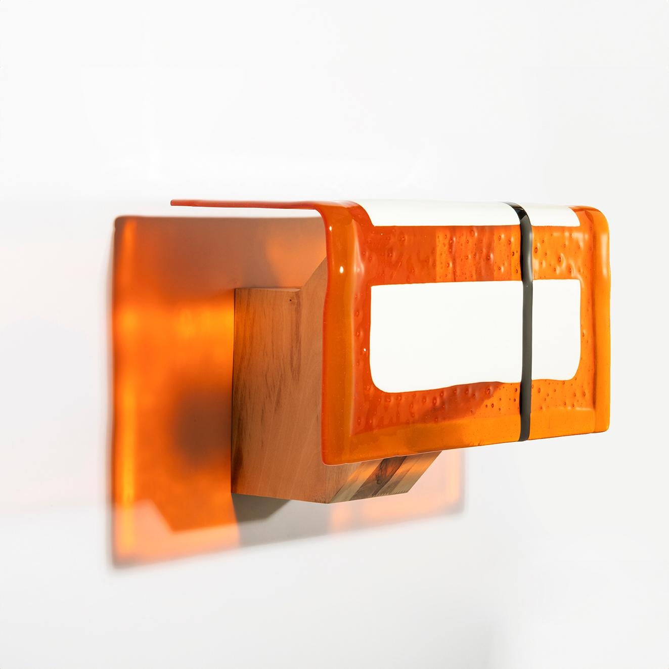 Claude Shelf Orange by Duccio Maria Gambi in Walnut and Murano Glass in vendita 1