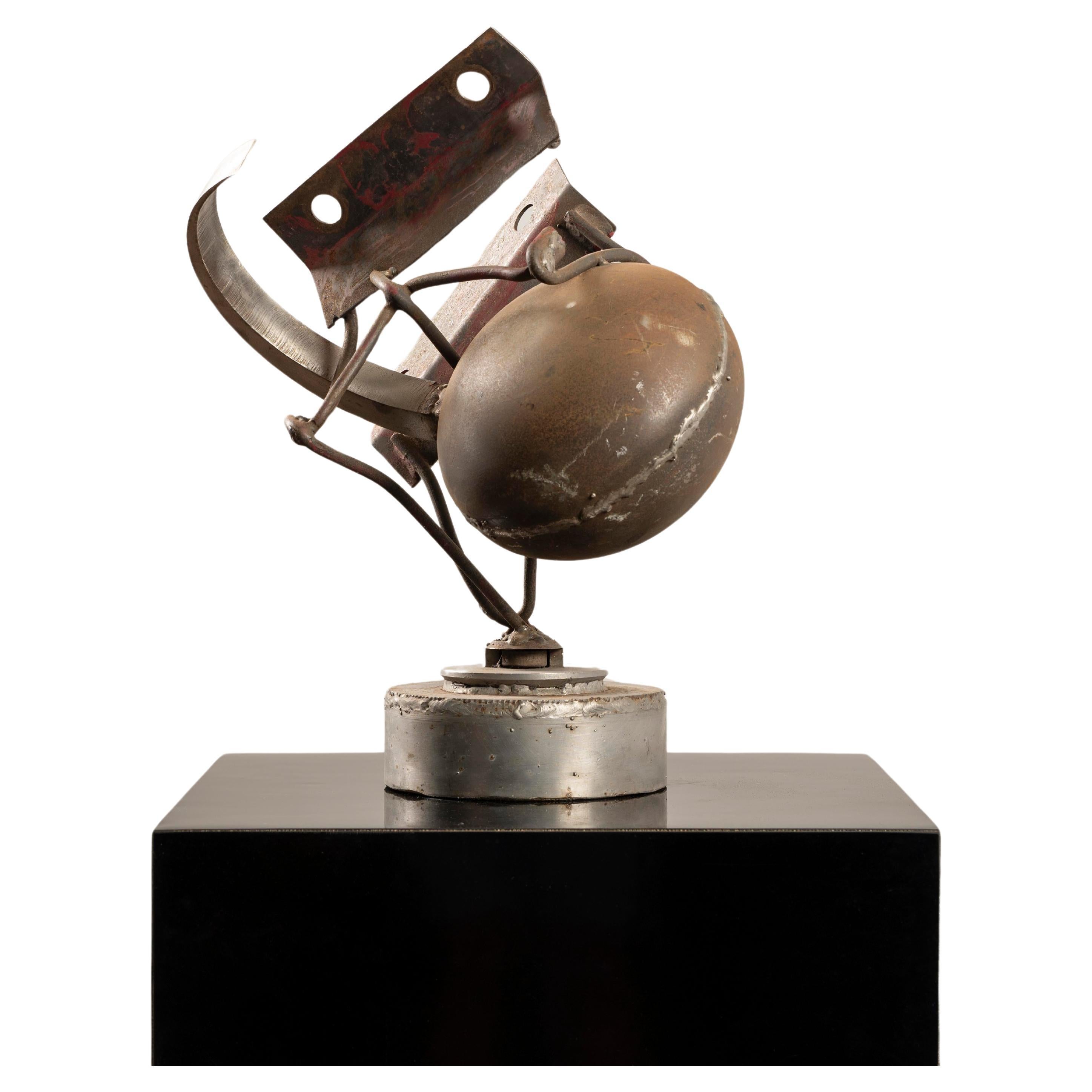 Claude Viseux, Abstract Sculpture, Late 20th Century, Steel For Sale