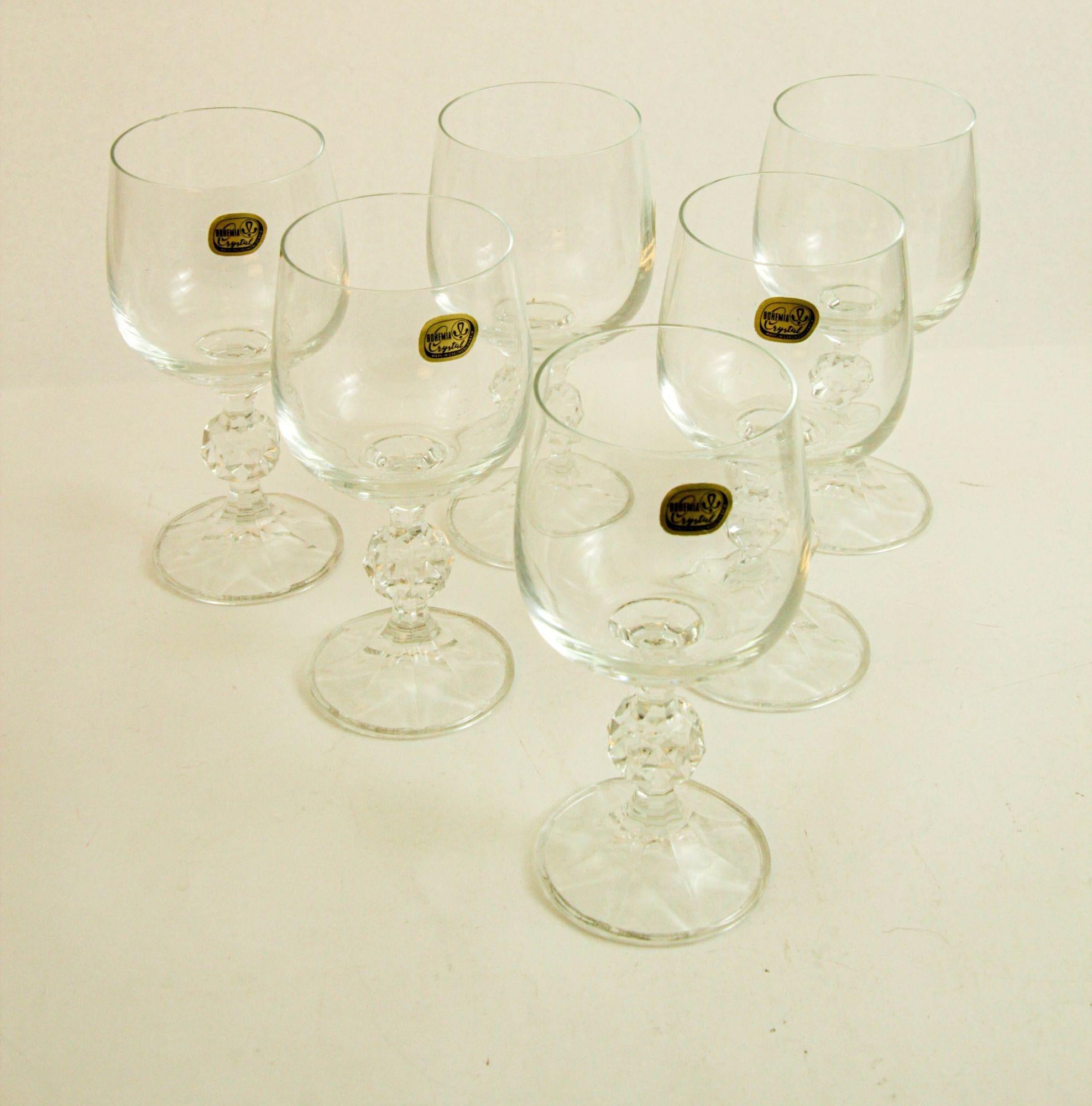 Claudia Bohemia Stem Crystal Wine Glasses set of 6 in Box For Sale 4