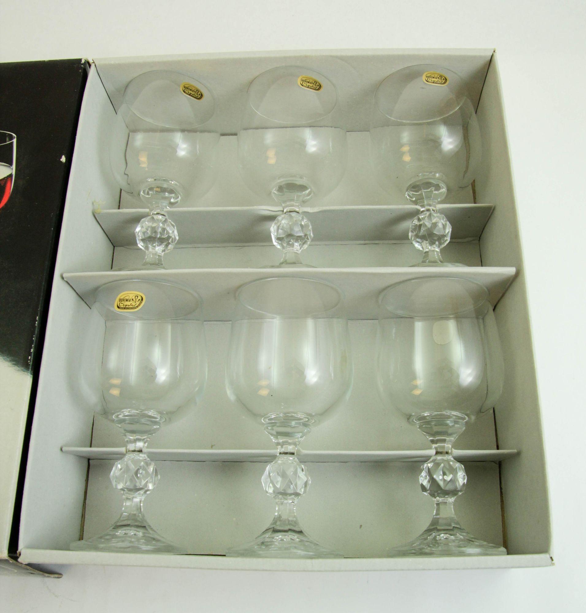 Czech Claudia Bohemia Stem Crystal Wine Glasses set of 6 in Box For Sale