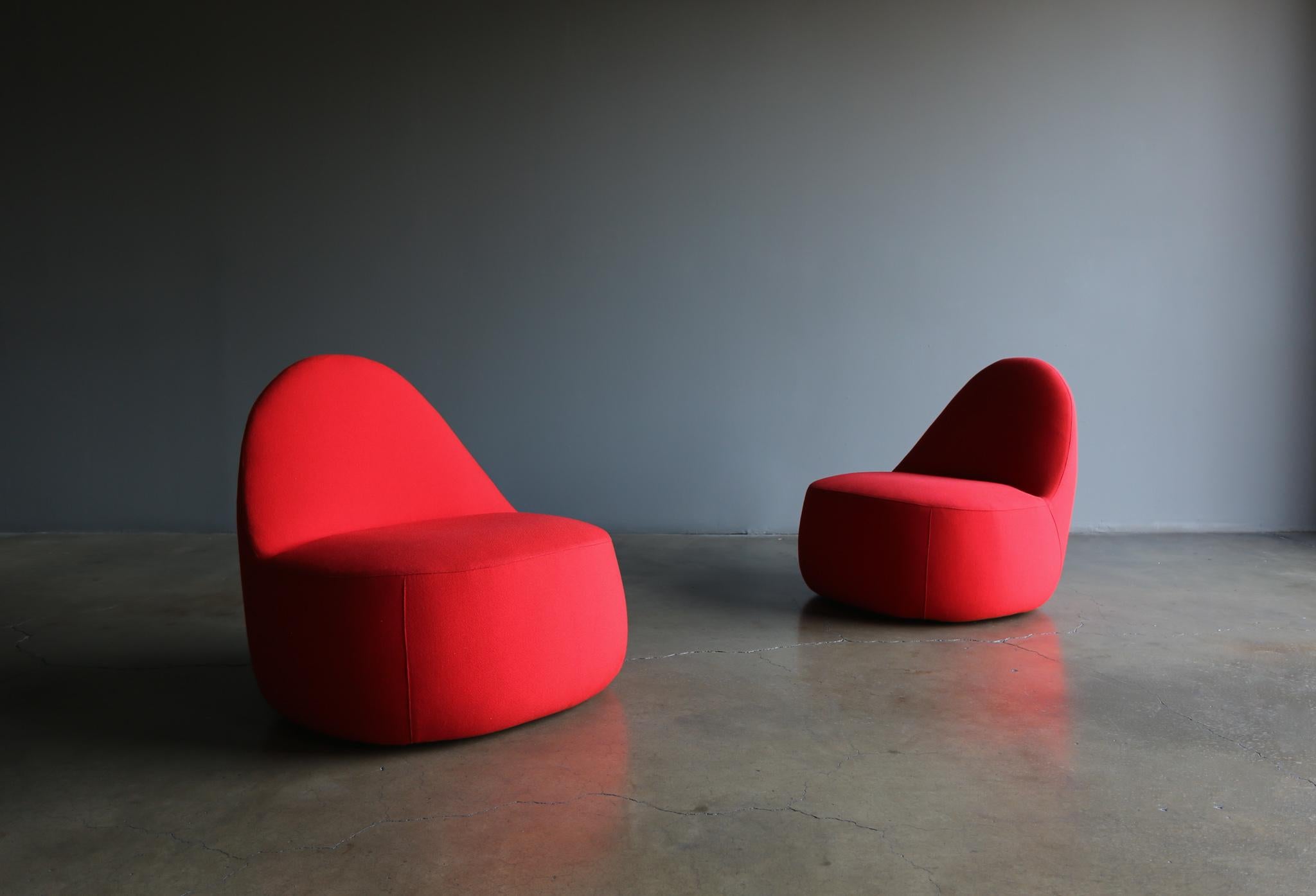 Claudia + Harry Washington Mitt Lounge Chairs for Bernhardt, circa 2015 3