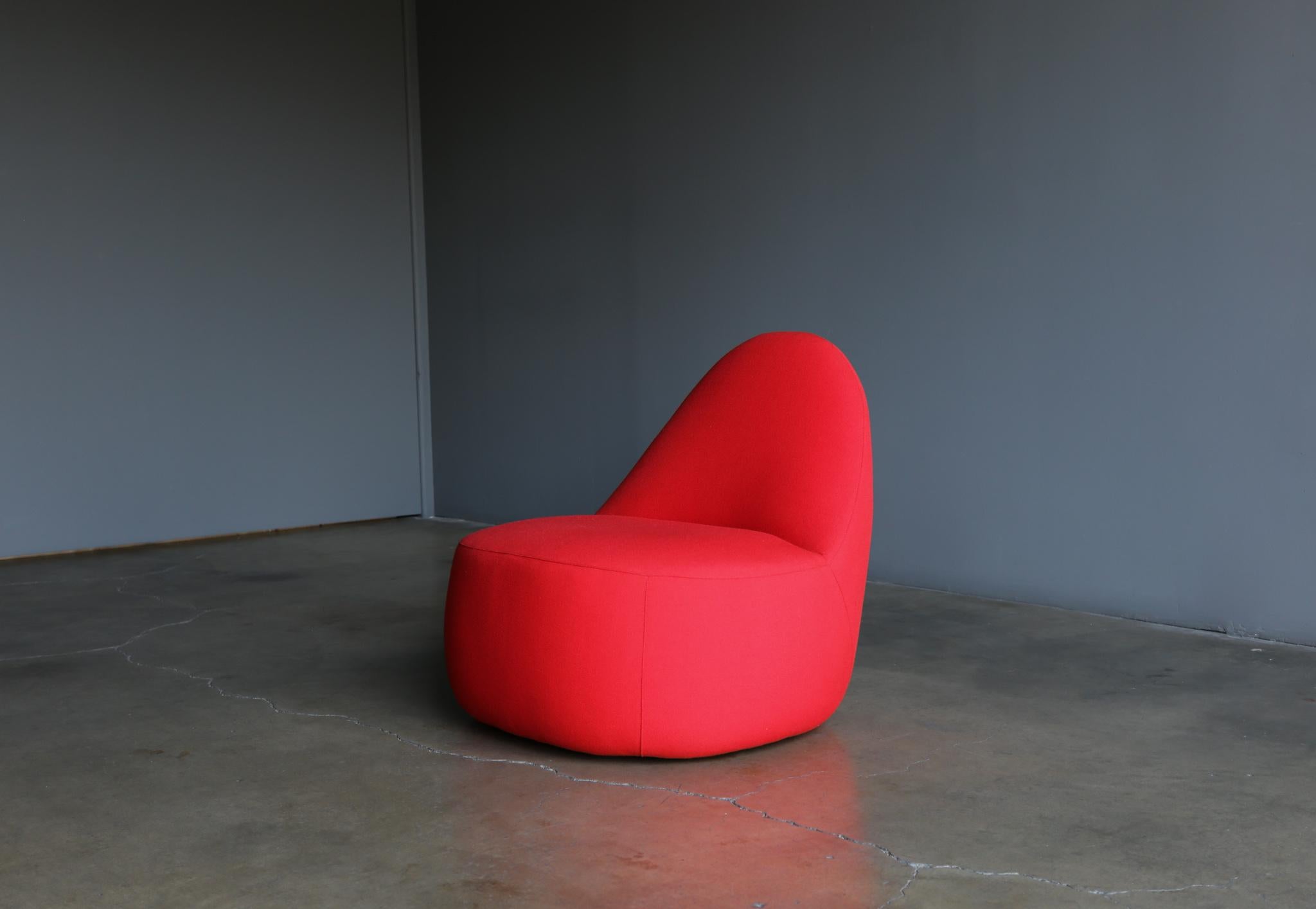 Claudia + Harry Washington Mitt Lounge Chairs for Bernhardt, circa 2015 6