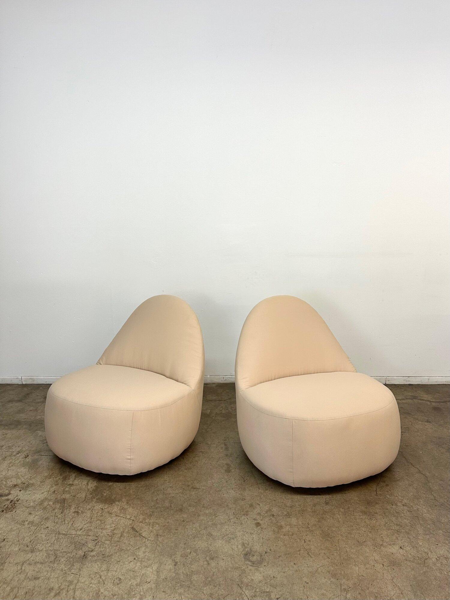 Mid-Century Modern Claudia & Harry Washington Mitt Lounge Chairs for Bernhardt