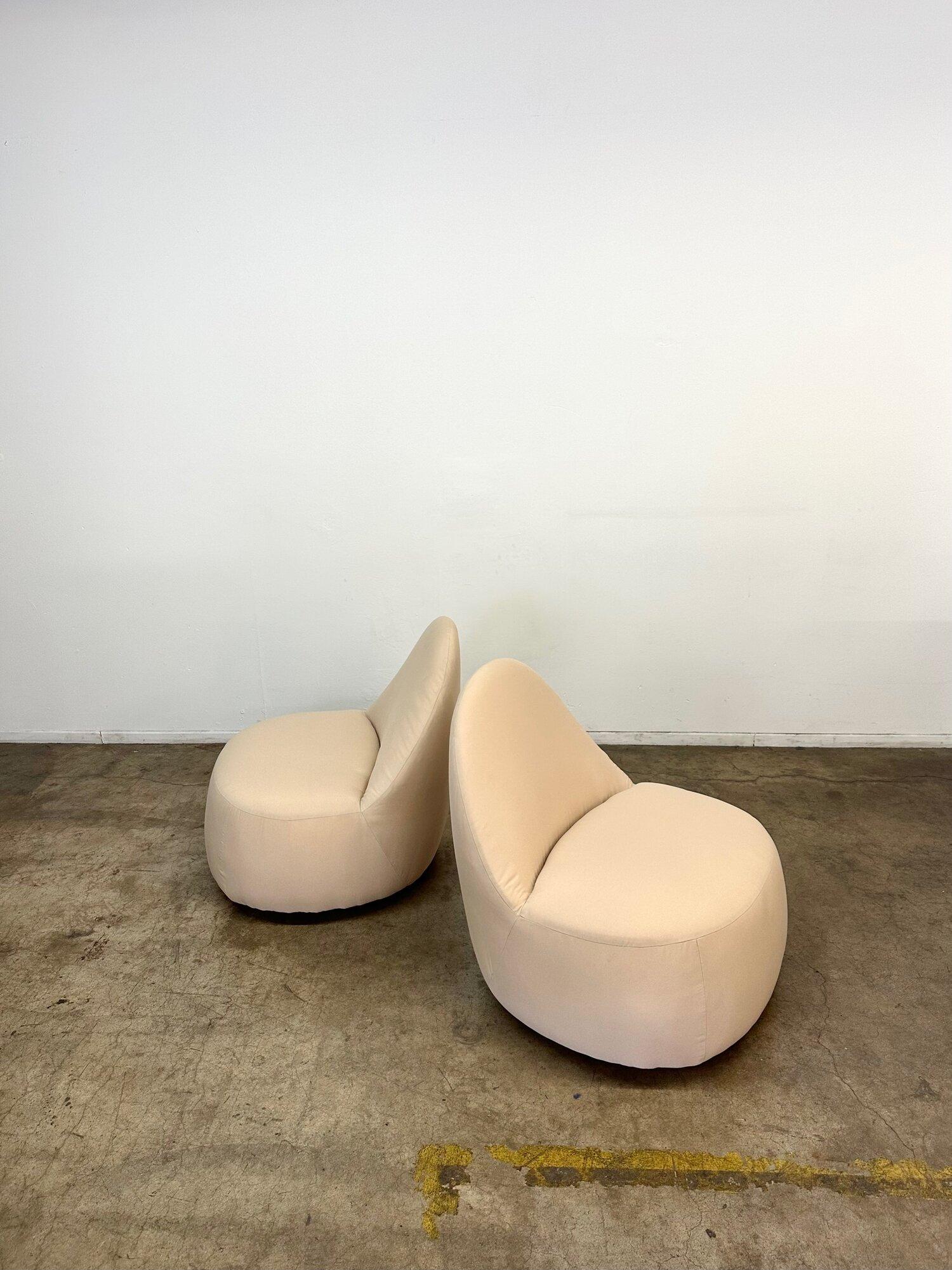 Claudia & Harry Washington Mitt Lounge Chairs for Bernhardt 1