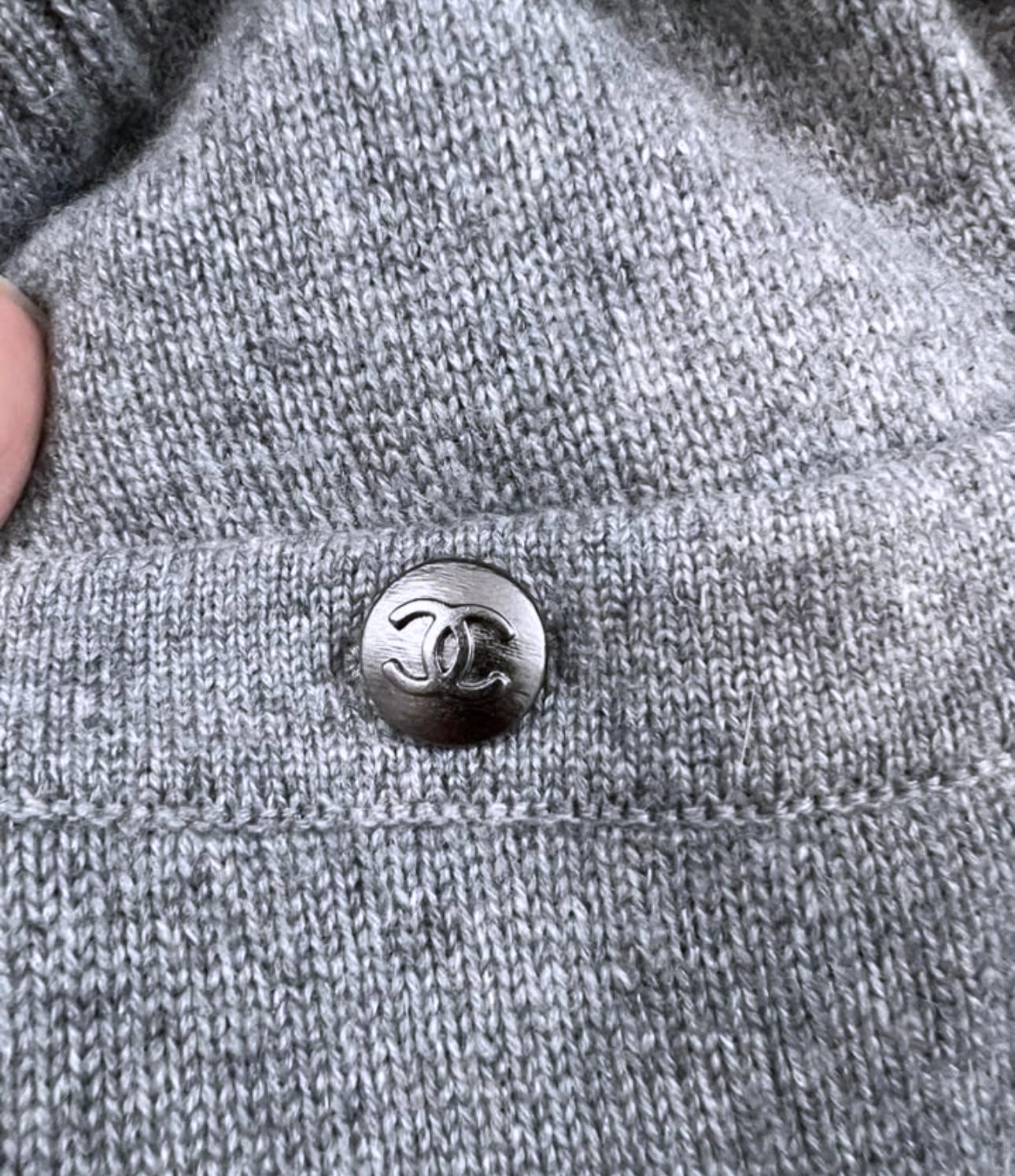 Claudia Schiffer Style Cashmere Cardigan 1