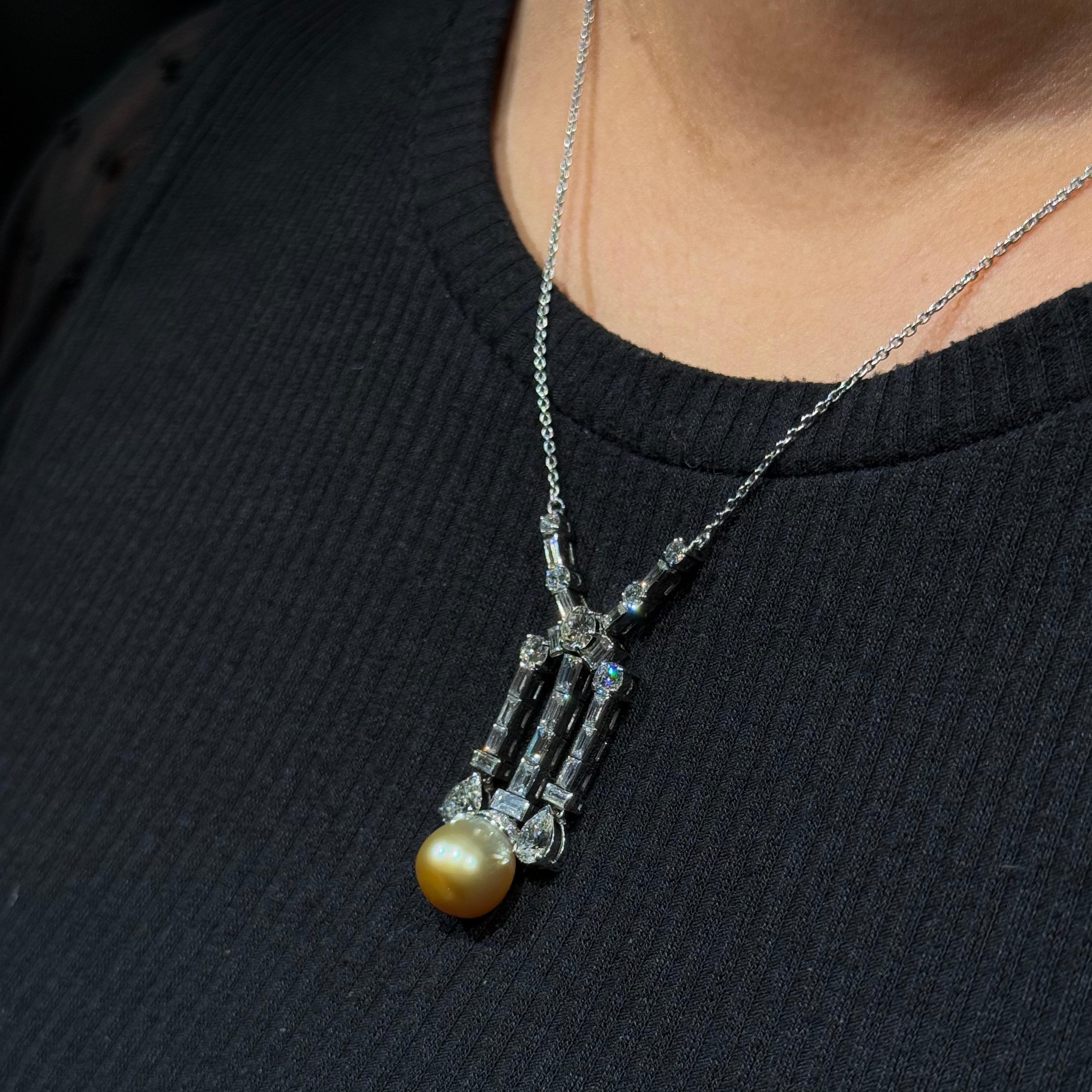 Baguette Cut Claudino de Oliveira Art Deco Golden Pearl Old Cut Diamond Necklace 1940s For Sale