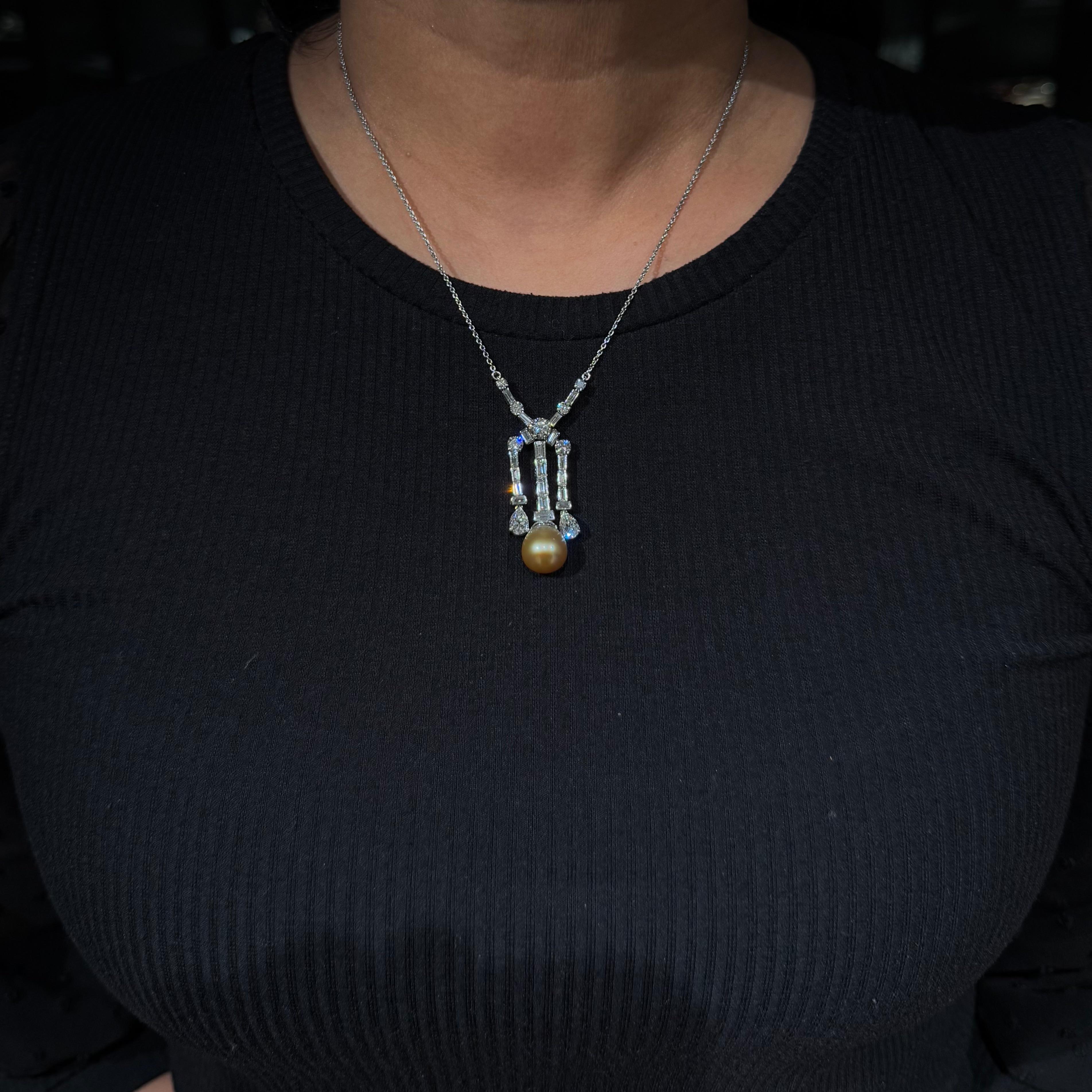 Claudino de Oliveira Art Deco Golden Pearl Old Cut Diamond Necklace 1940s For Sale 4
