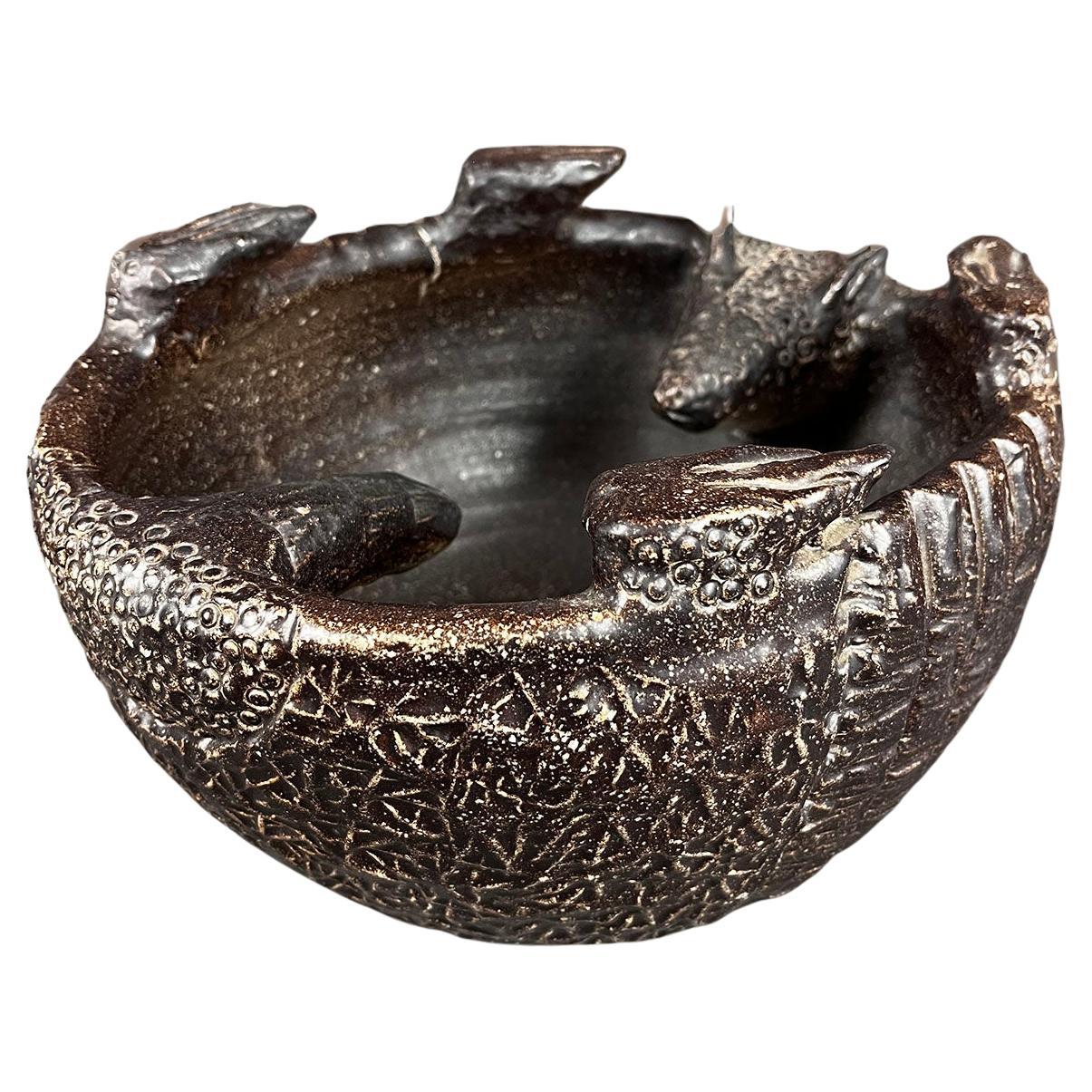 Vaso Armadillo in ceramica ad alta temperatura Claudio Jerónimo Brown in vendita