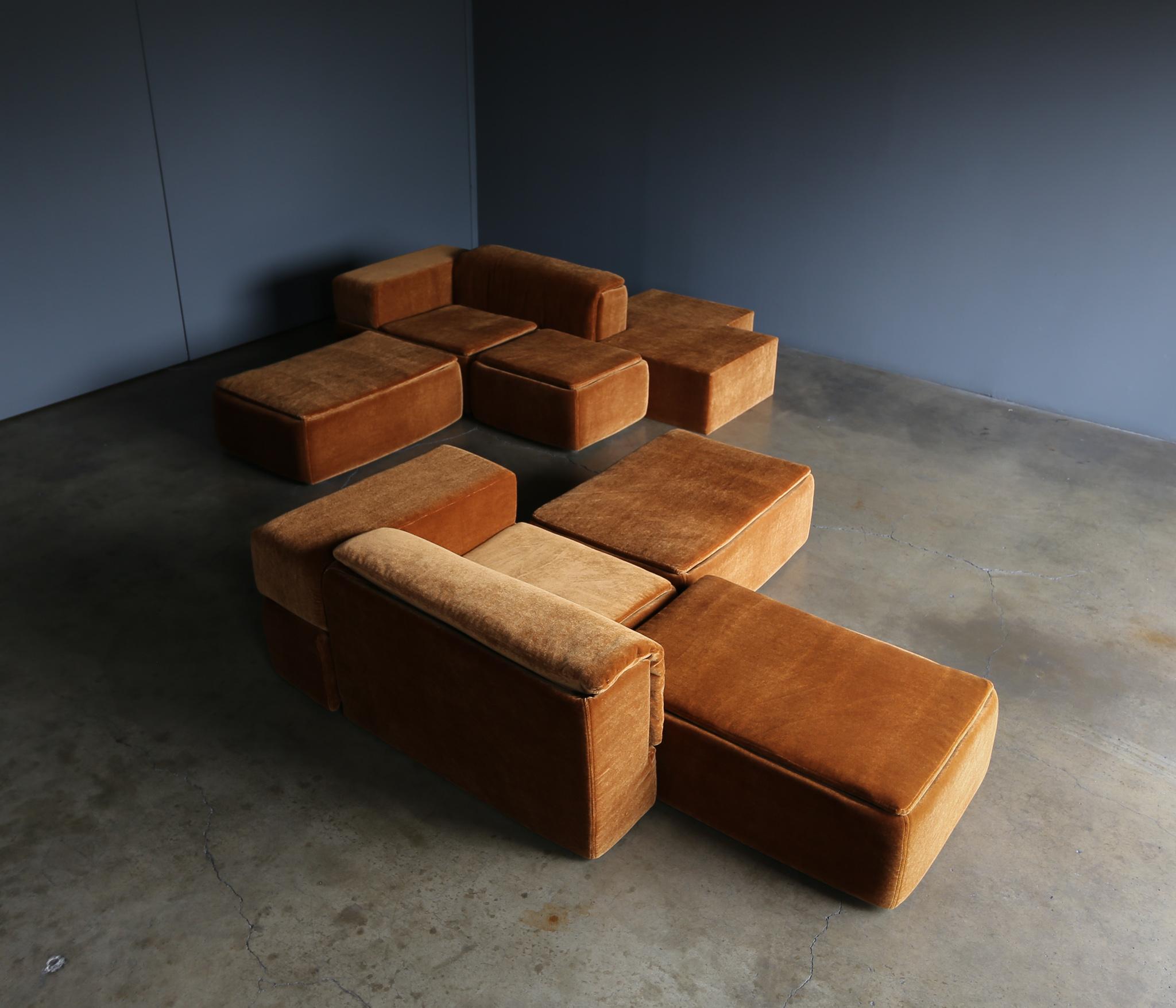 Modern Claudio Salocchi Paione Modular Mohair Sofa for Sormani, circa 1968