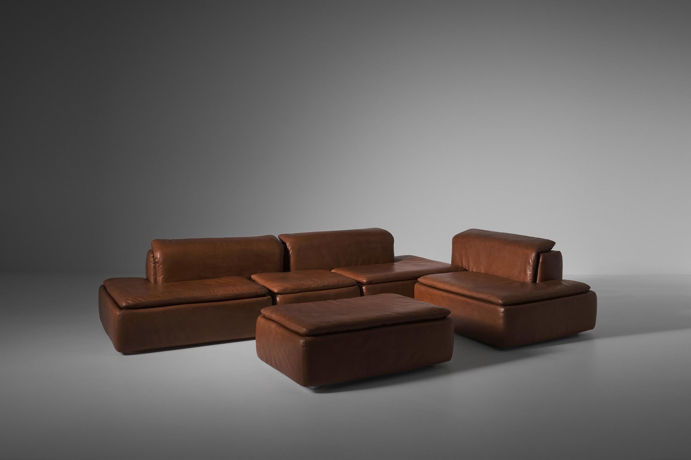 Leather Claudio Salocchi ‘Paione’ Modular Sofa for Sormani, Italy 1968