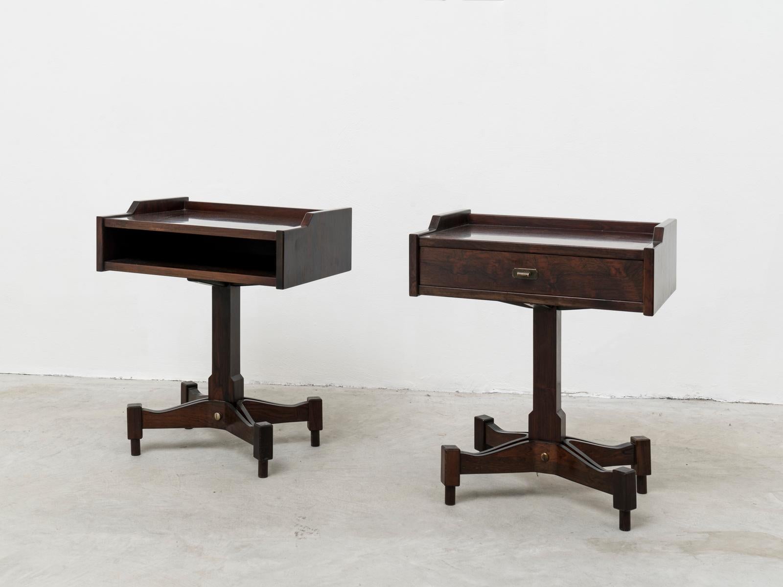 This pair of nightstands were designed by Italian architect, interior designer and professor Claudio Salocchi for Sormani in 1962. They are catalogued as model SC-50, also known as 