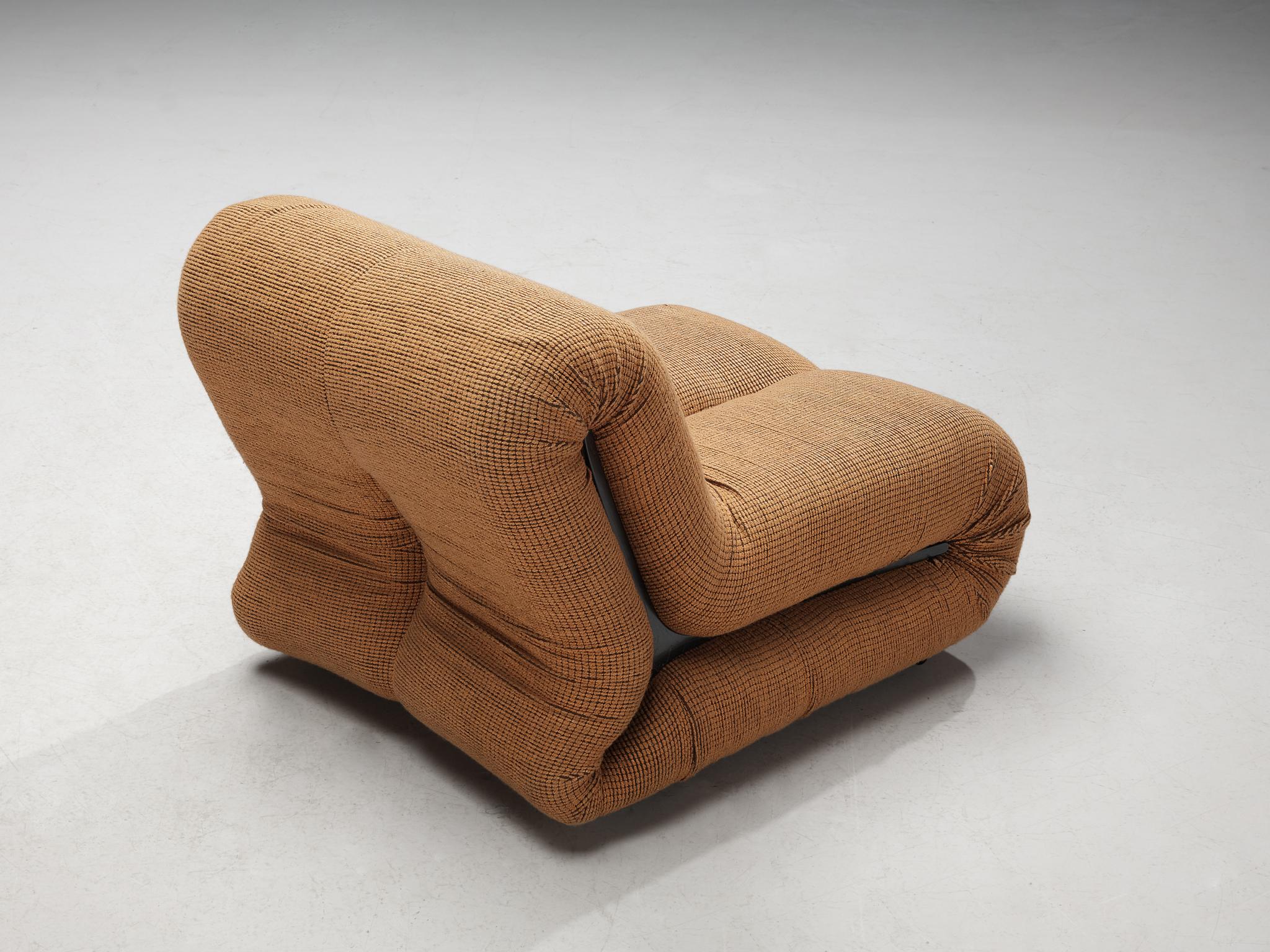 Italian Claudio Vagnoni for 1P 'Pagru' Lounge Chair in Camel Upholstery