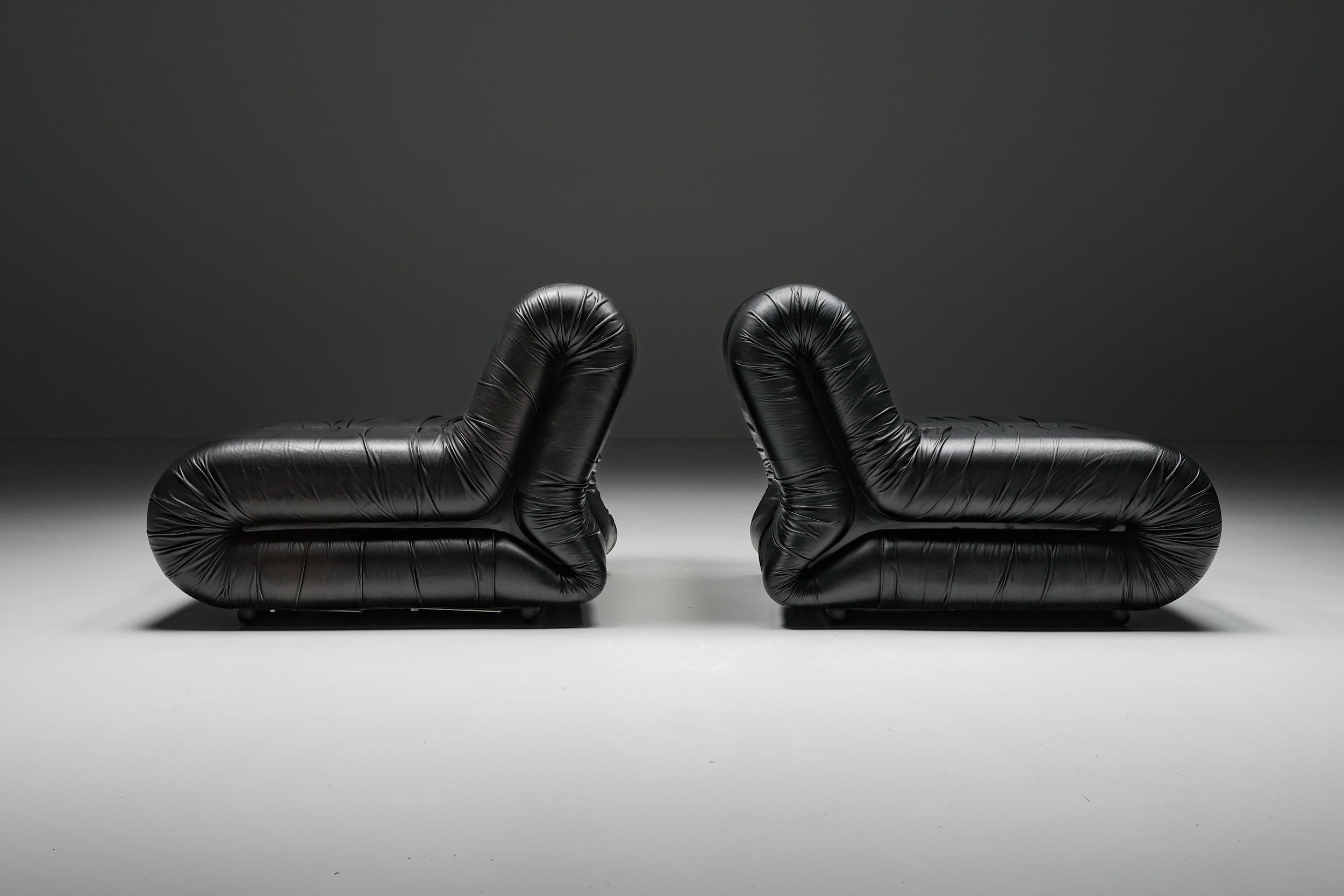 Italian Claudio Vagnoni for 1P Pair of 'Pagru' Lounge Chairs in Black Leather, 1960