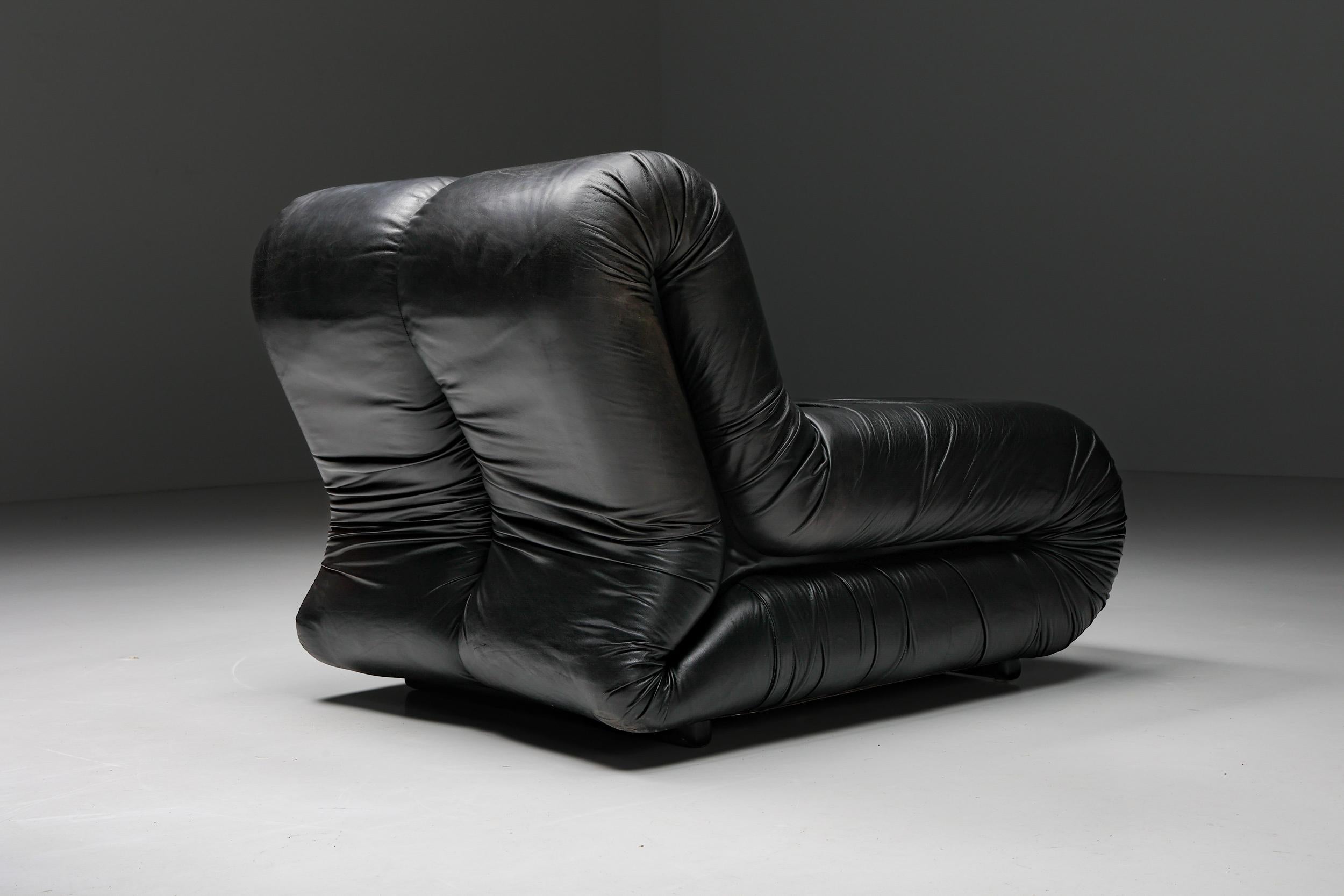 Mid-20th Century Claudio Vagnoni for 1P Pair of 'Pagru' Lounge Chairs in Black Leather, 1960