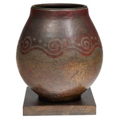 Claudius Linossier, Vase, circa 1935