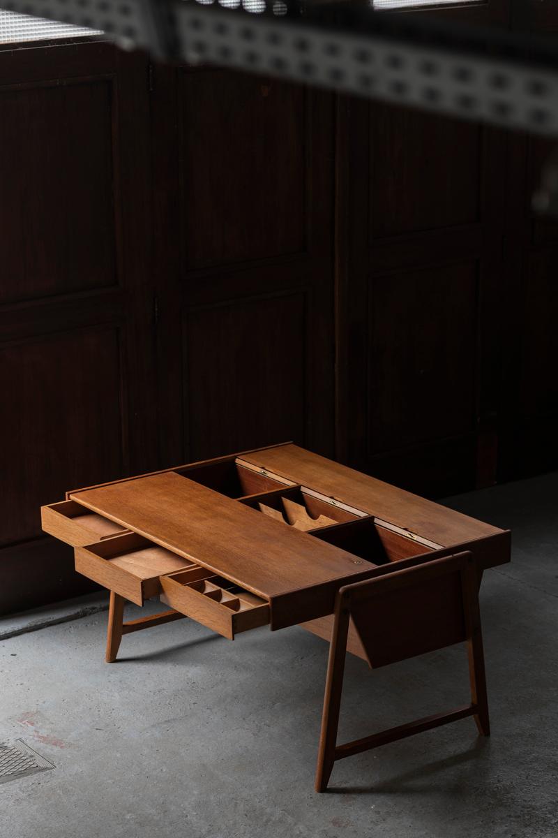 Oak Clausen & Maerus Writing Desk for Eden Rotterdam, Dutch design, 1960s For Sale
