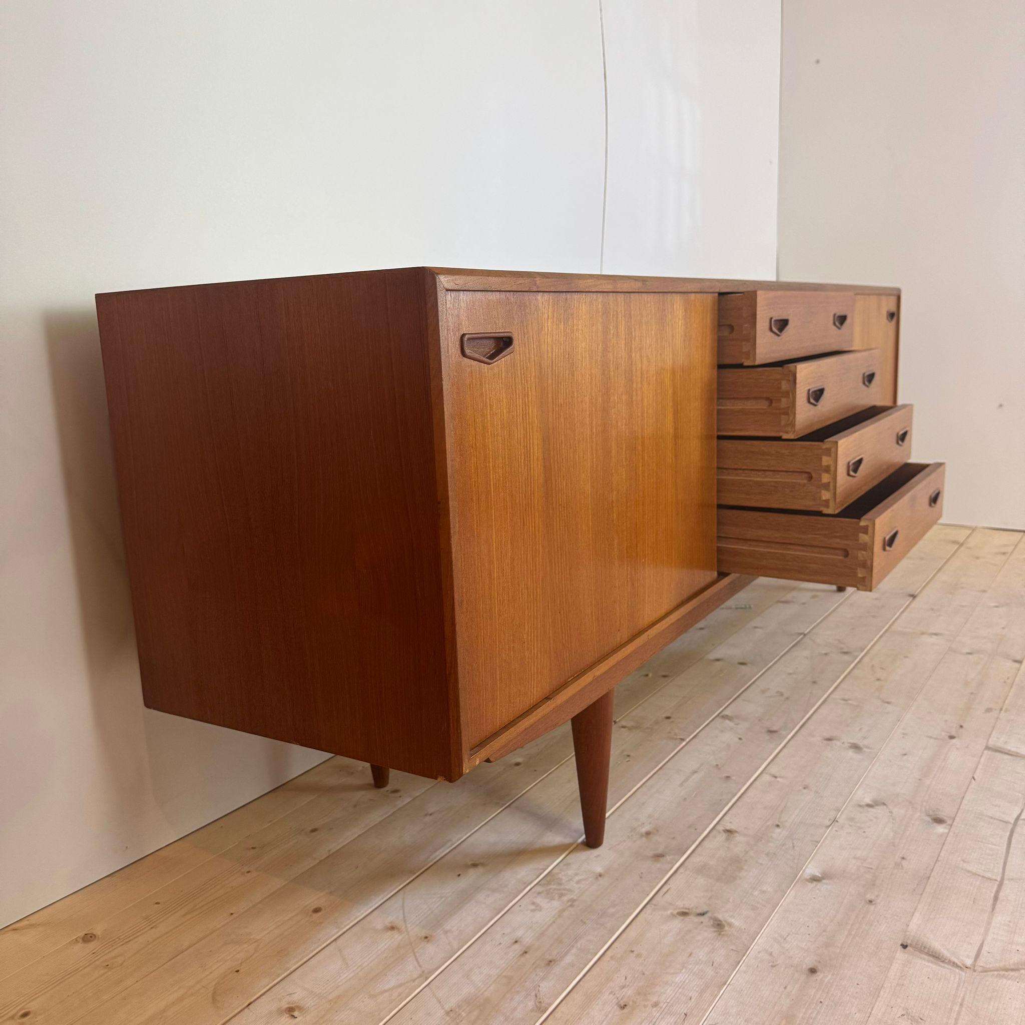 Veneer Clausen & Son vintage teak sideboard, Denmark 1960s For Sale