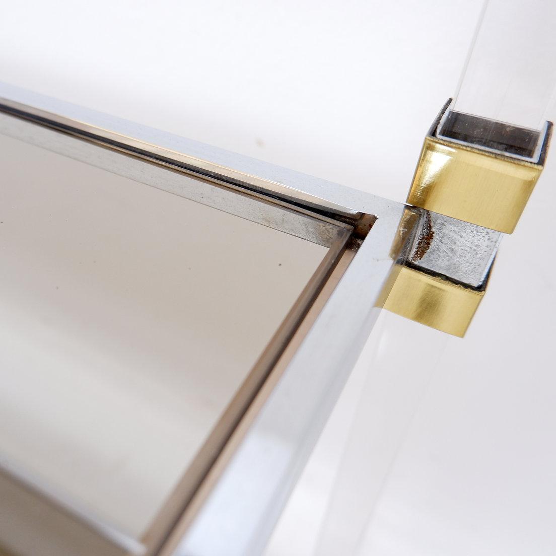 Claustra shelf in plexiglass, smoked glass and brass, Charles Hollis Jones style For Sale 5