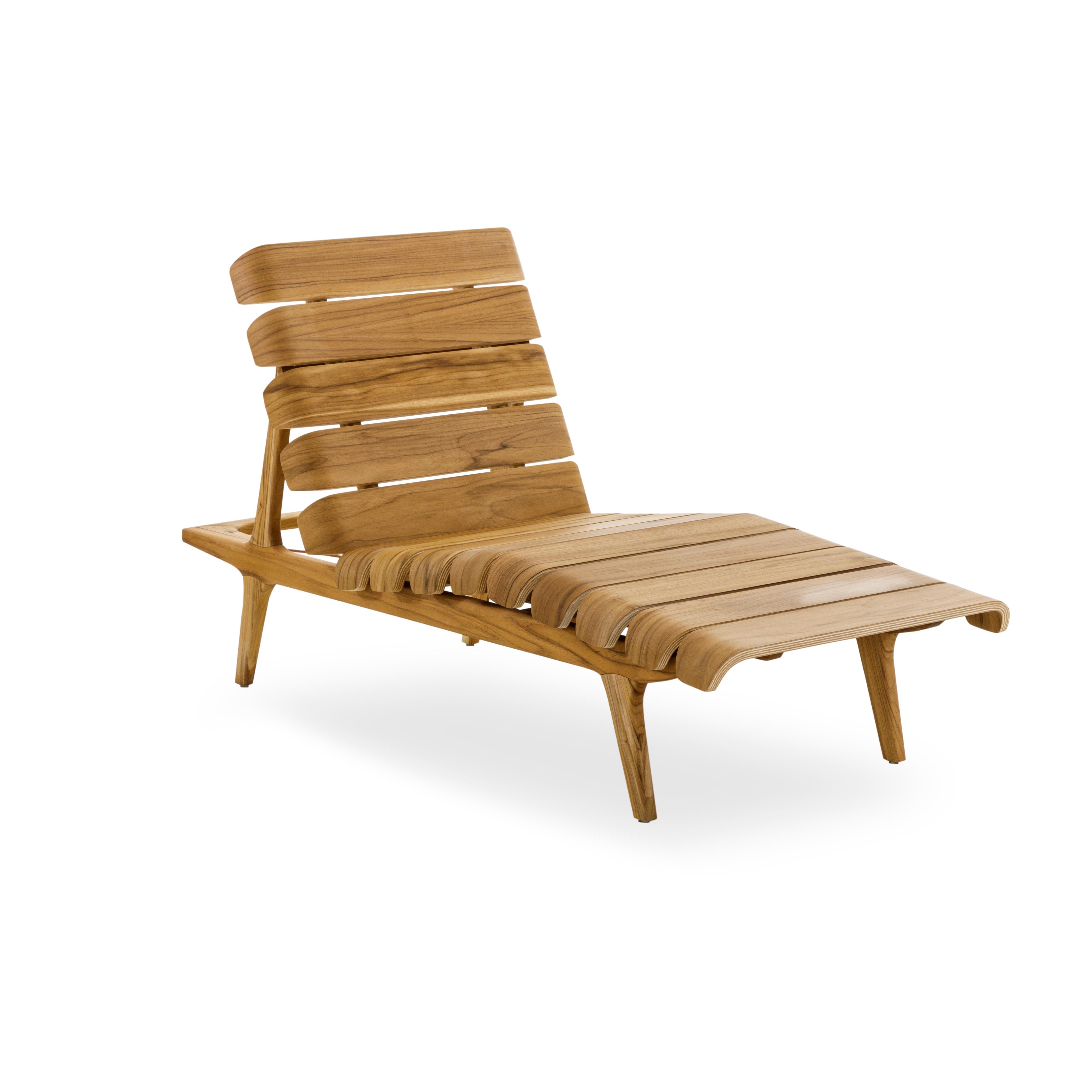 Modern Indoor Chaise Lounge in Teak Wood Finish - Clave Collection For Sale