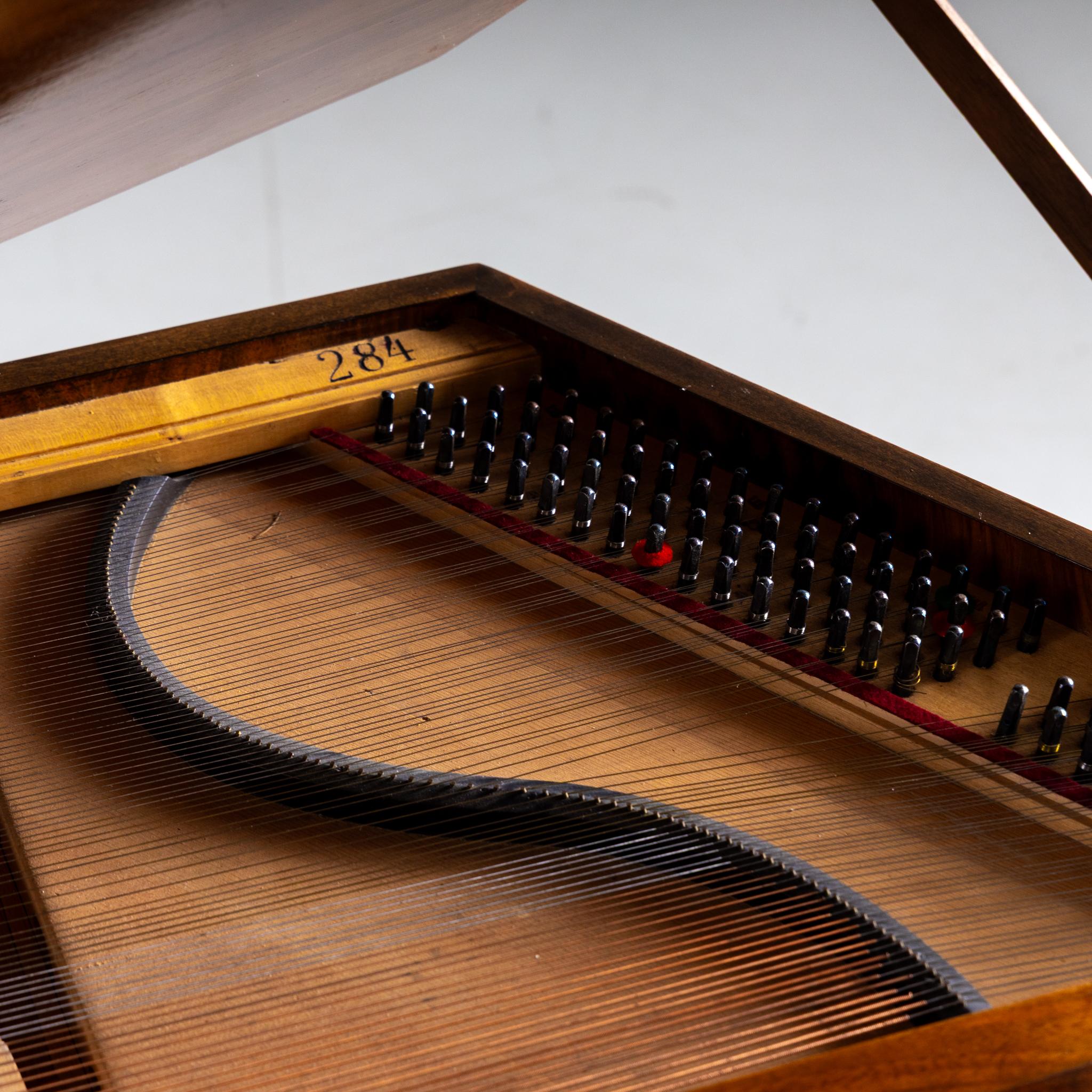 Clavichord, 20. Jahrhundert im Angebot 1