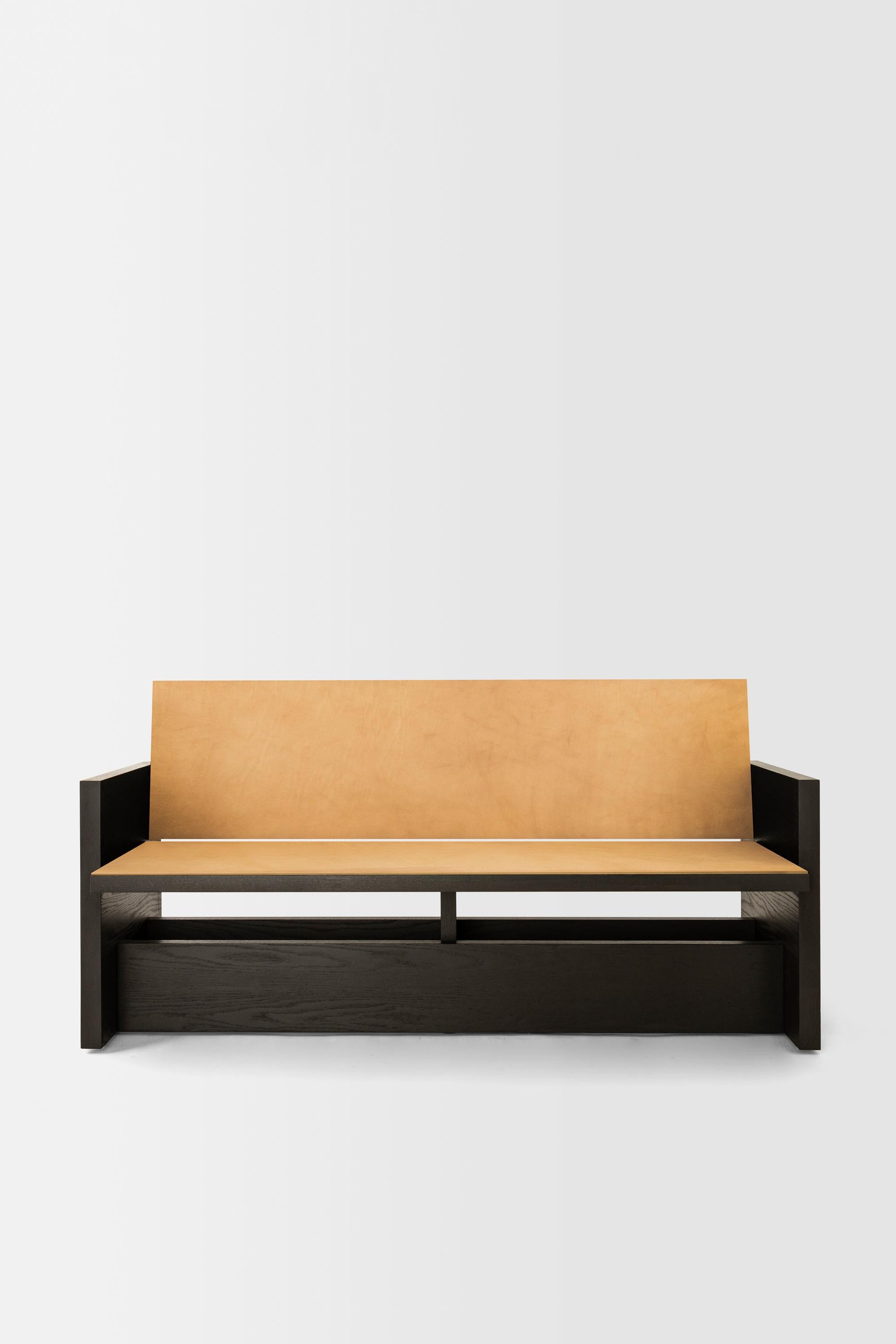 Simple lines and noble materials define Clavijero, a bench. Made by hand using traditional carpentry techniques, these two pieces are created for conversation, reading, rest, and contemplation.

Clavijero takes its name from one of the oldest