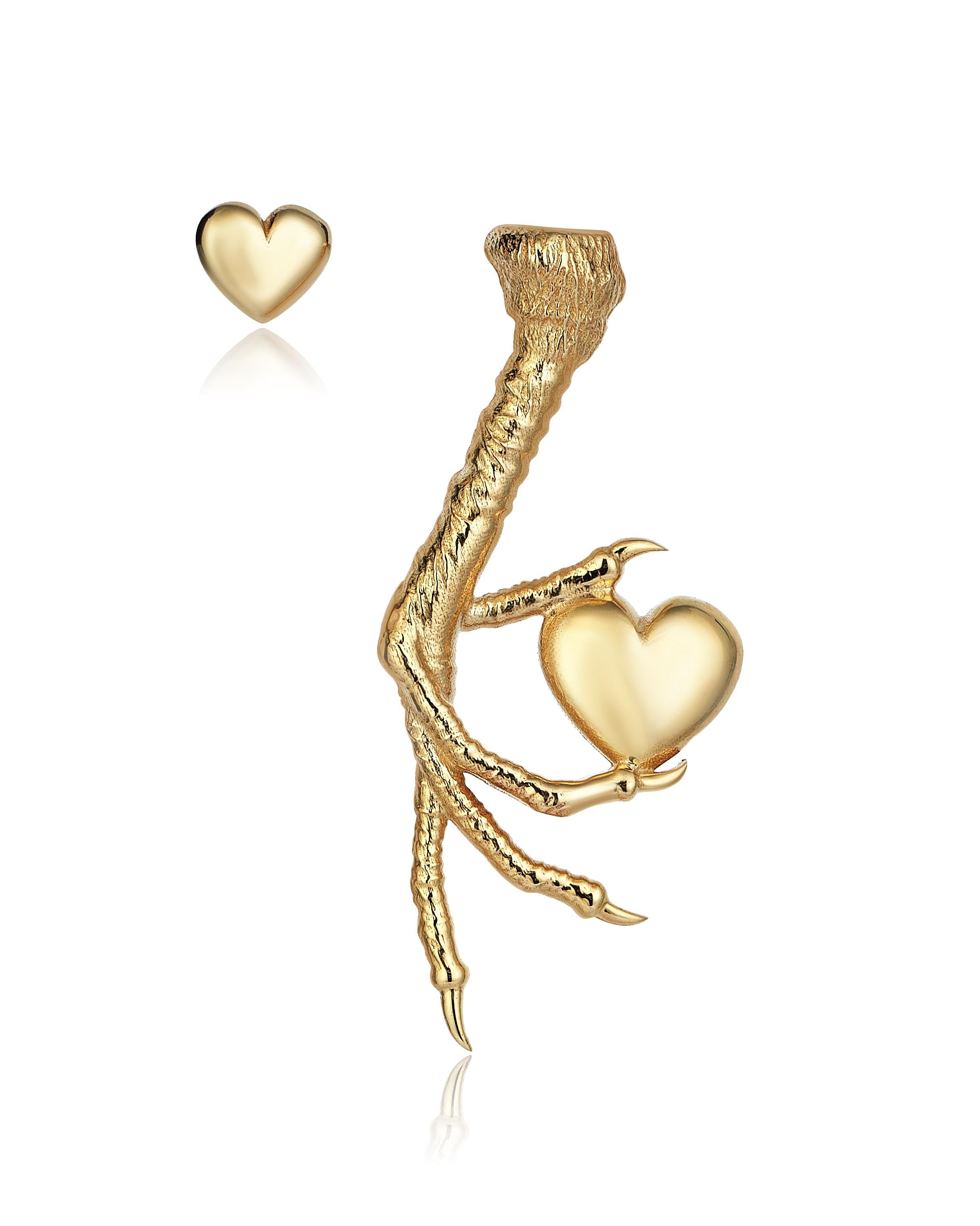 Claw’s Love Earrings In New Condition For Sale In New York, NY