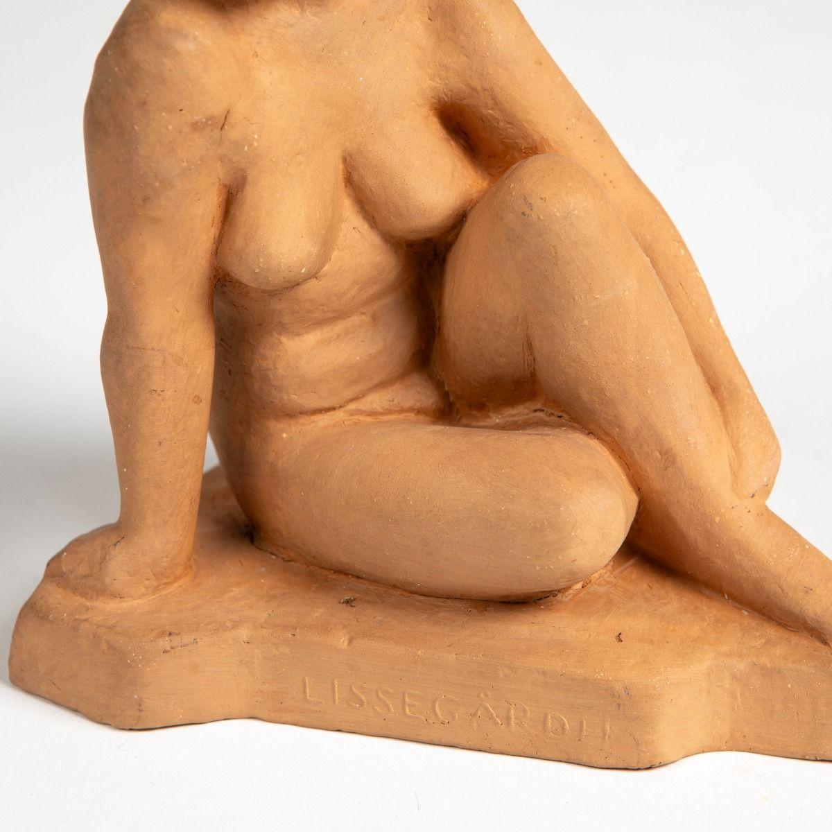 Figurine en argile d'une femme assise - Bengt Lissegårdh 1950's Bon état - En vente à Kastrup, DK