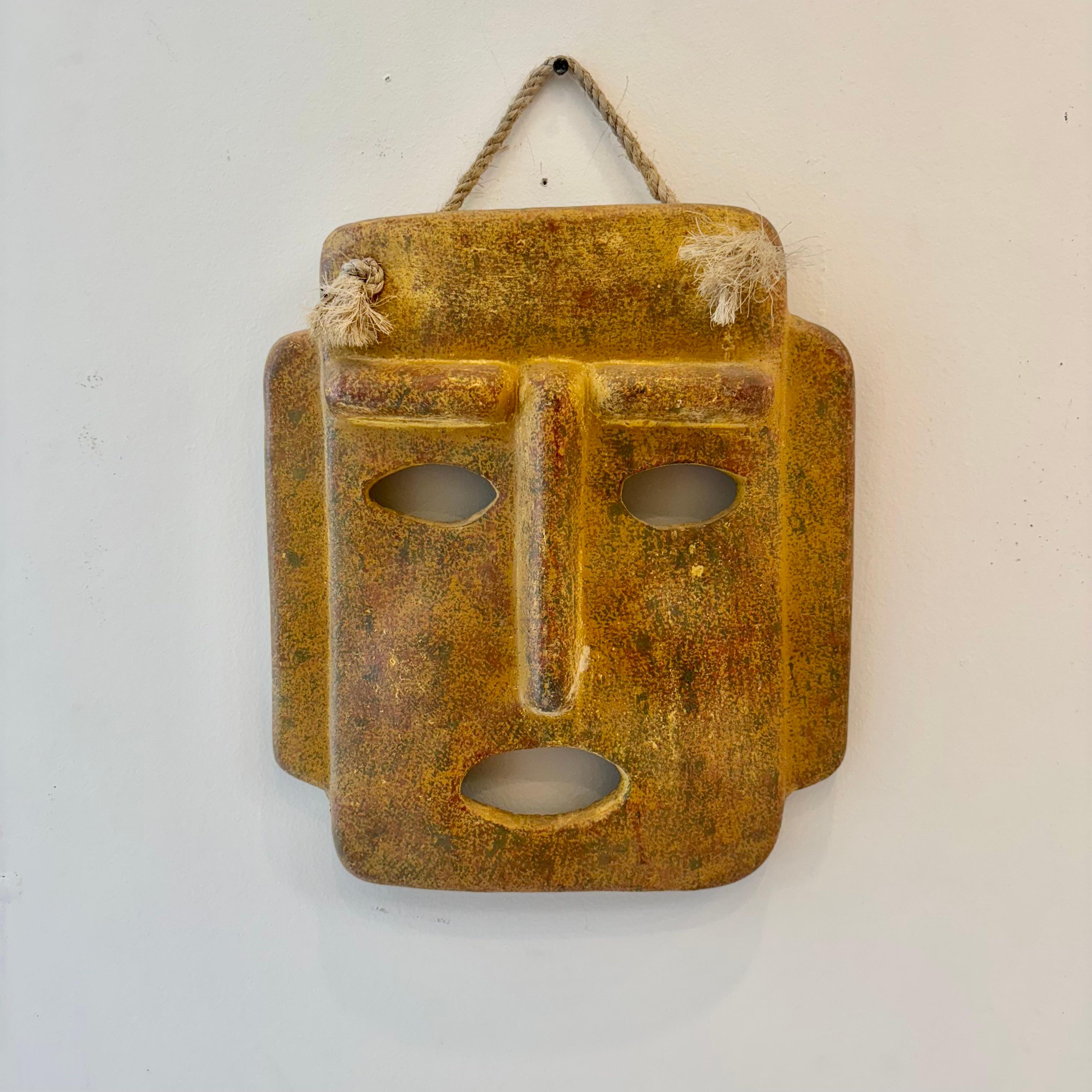 Maschera di argilla, 1960 Italia In condizioni buone in vendita a Los Angeles, CA