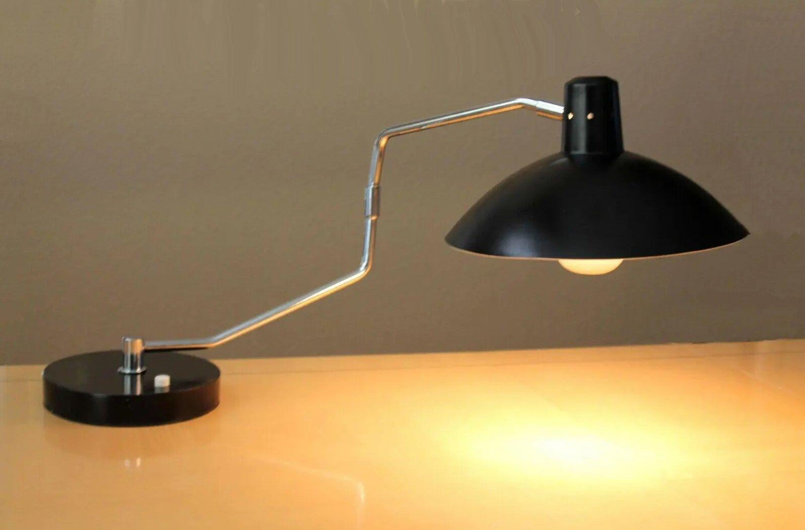 Mid-Century Modern Clay Michie For Knoll Swing Arm Saucer Desk Lamp, 1950s Mid Century Good Design For Sale