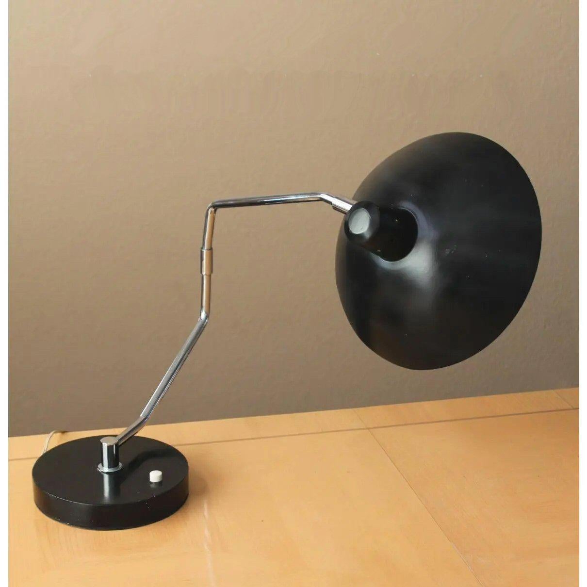 Clay Michie For Knoll Swing Arm Saucer Desk Lamp, 1950s Mid Century Good Design For Sale 1