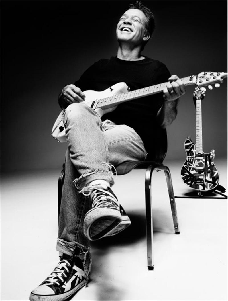 Clay Patrick McBride Black and White Photograph – Eddie Van Halen