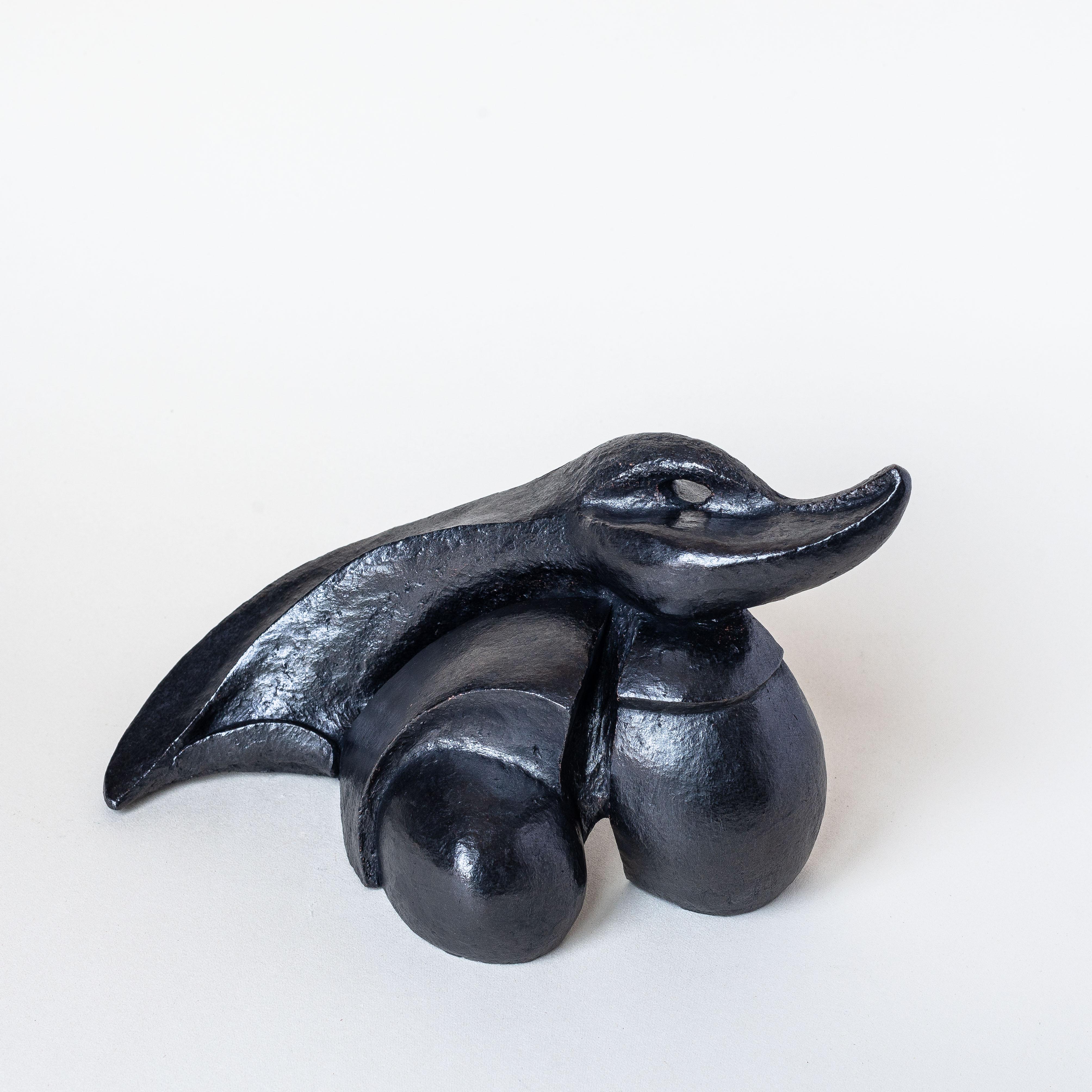 Francese Scultura in argilla Cigno astratto, grafite nera anni '70 in vendita